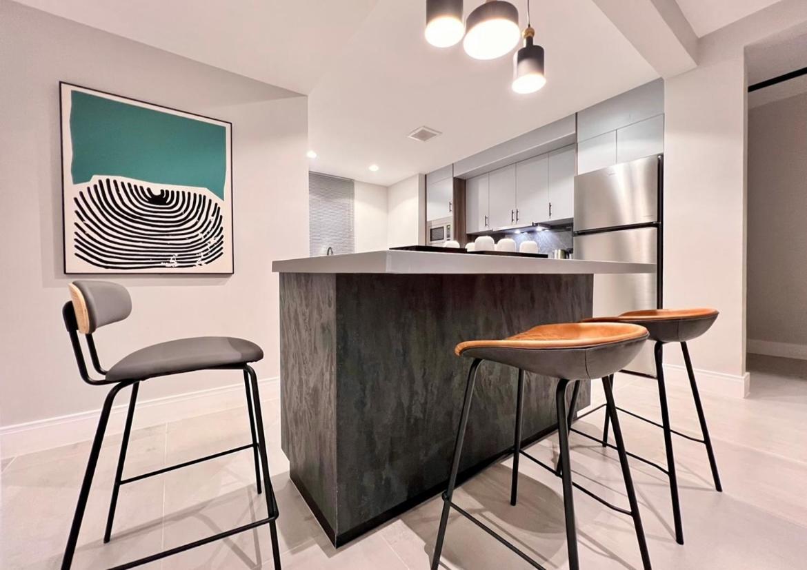 C Living - Executive - AQIQ