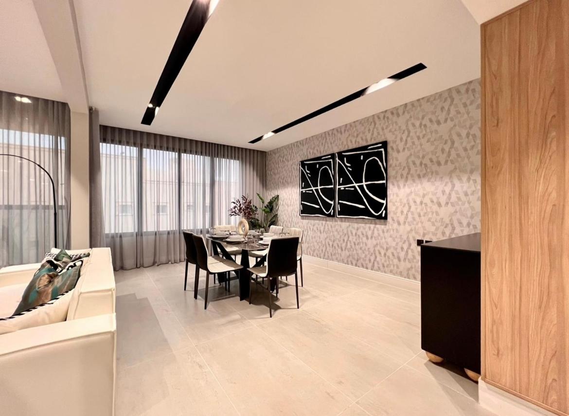 C Living - Executive - AQIQ