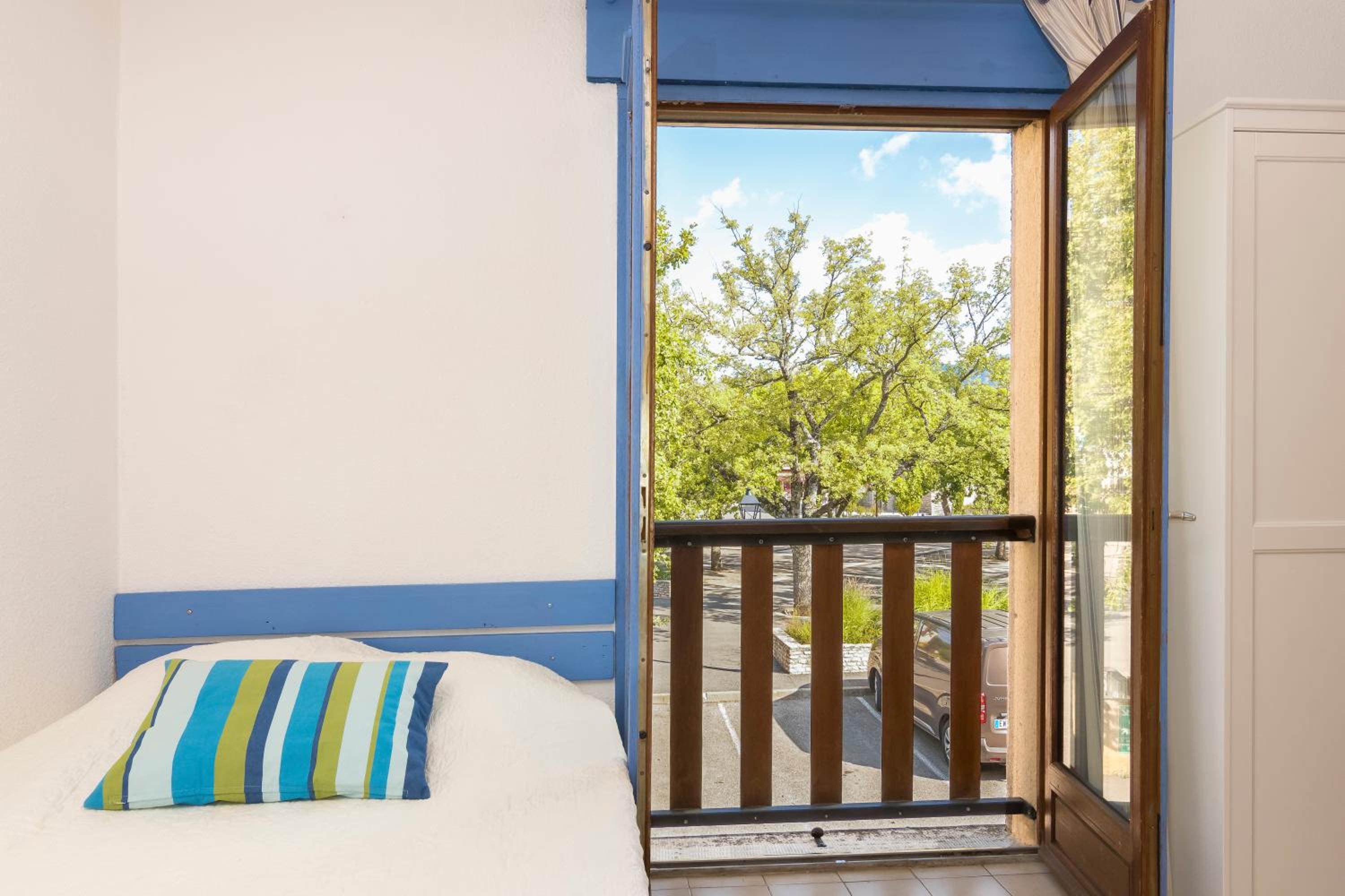 balcony