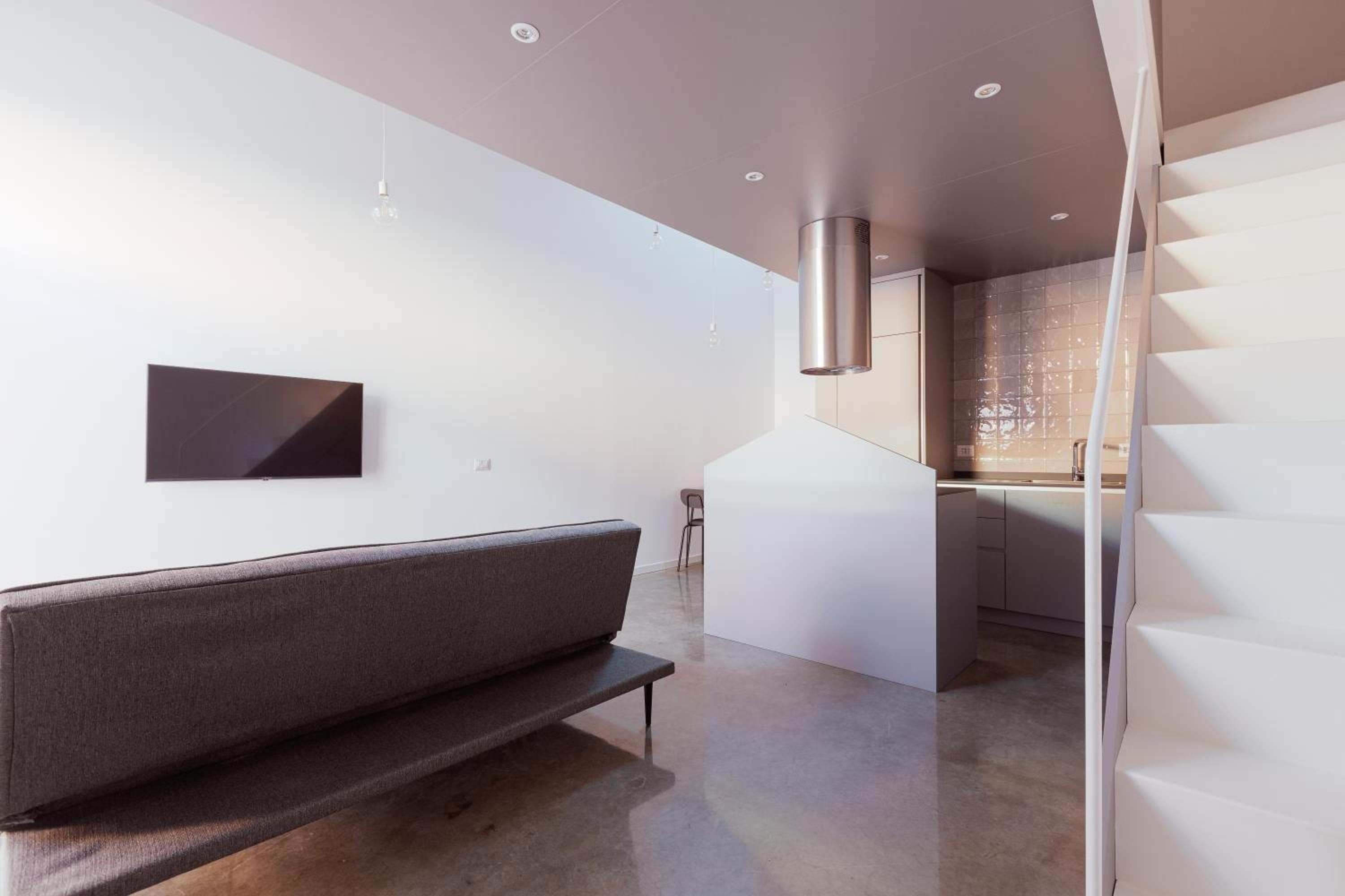 Milan Apartments - 800 m far from Lancetti Station