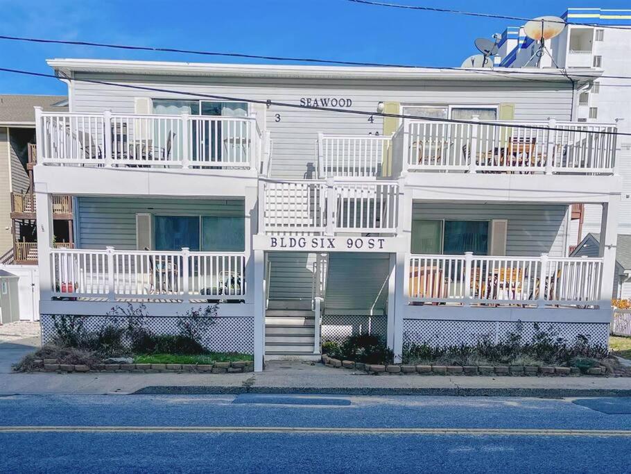 Ocean views and just steps to the Beach! view 3