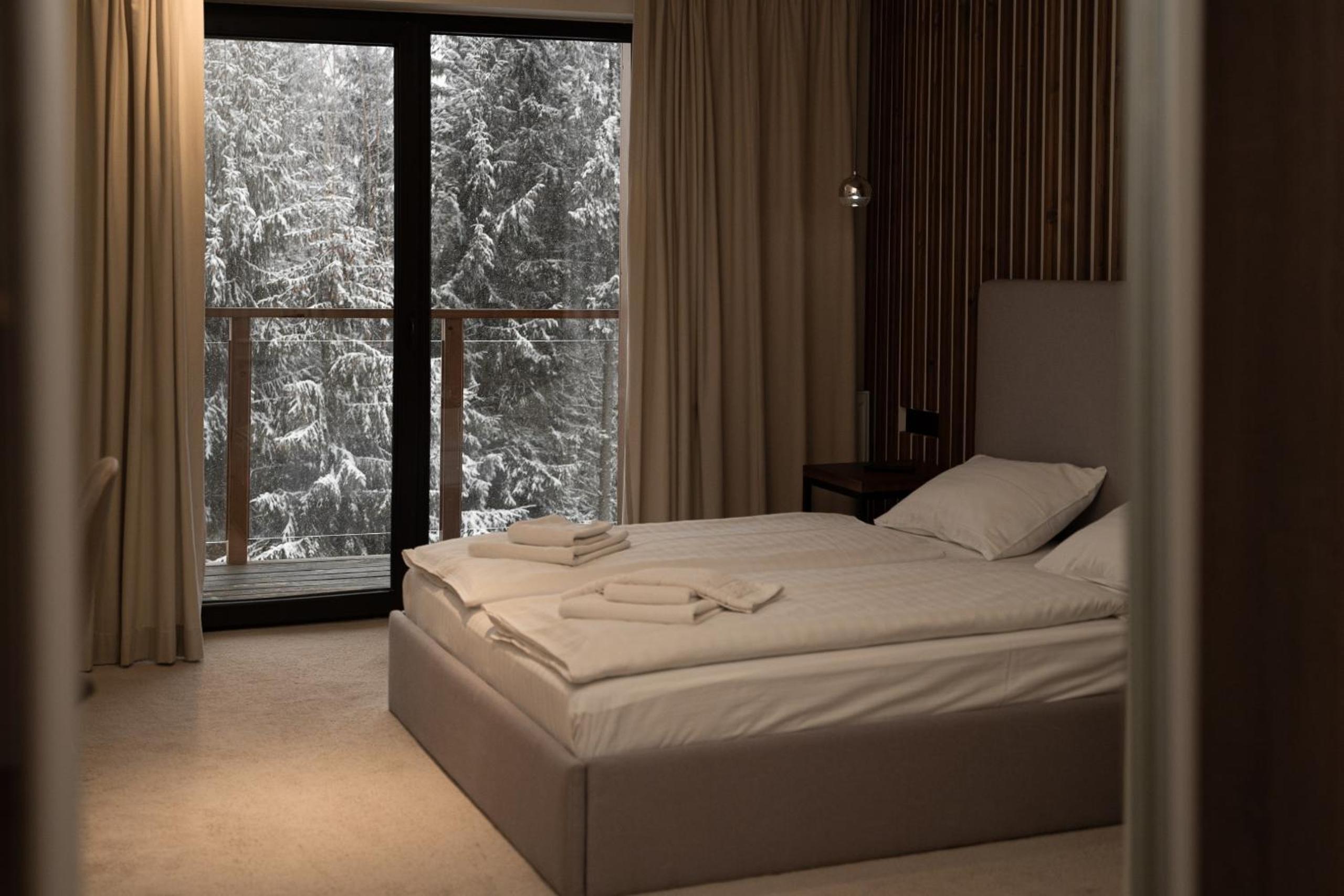Gogodz Chalet Resort view 3