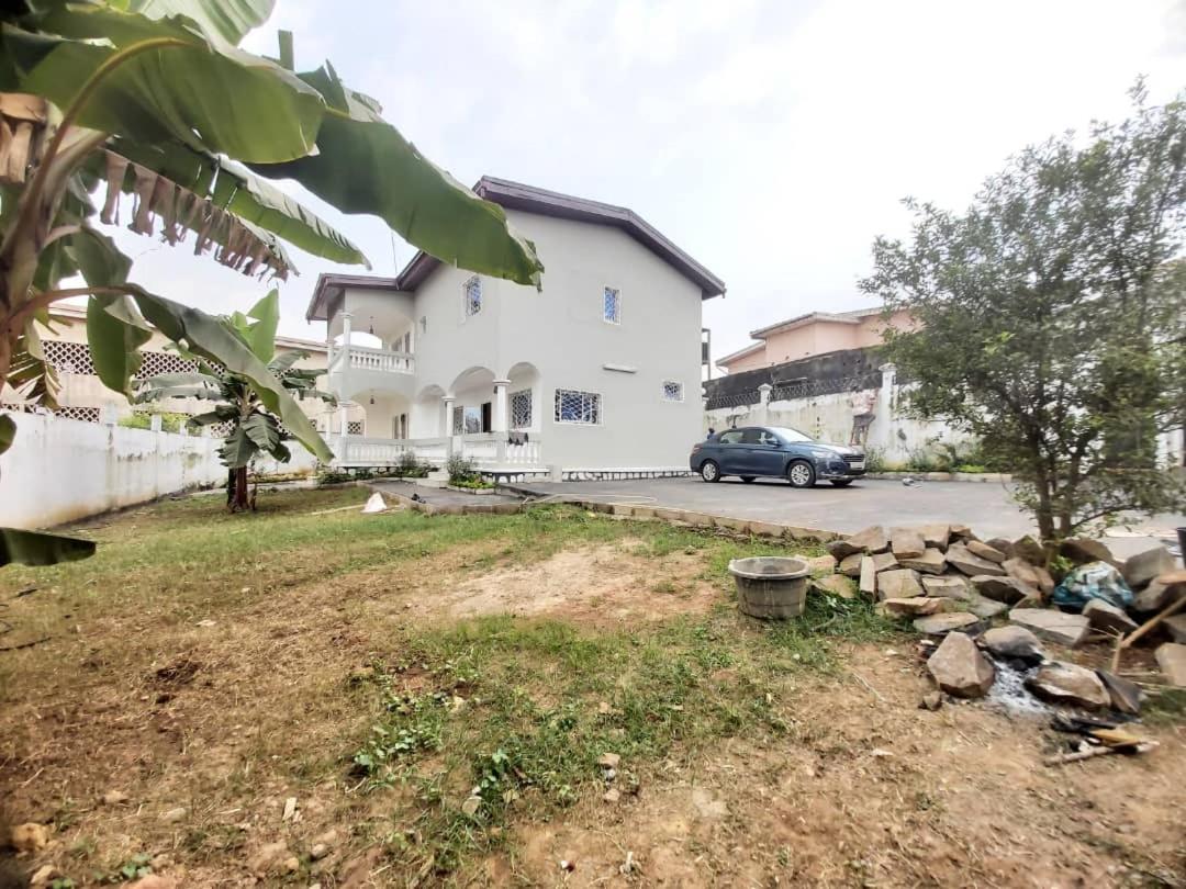 Villa KELIA Biyem-Assi Acacias
