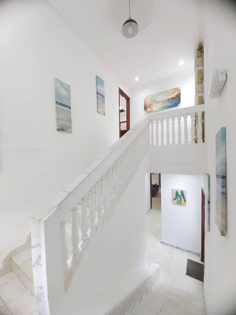 Villa KELIA Biyem-Assi Acacias