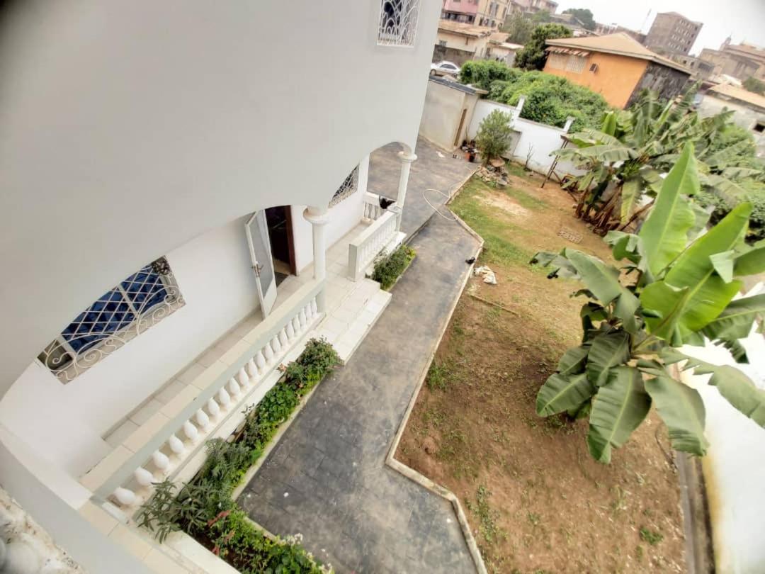Villa KELIA Biyem-Assi Acacias