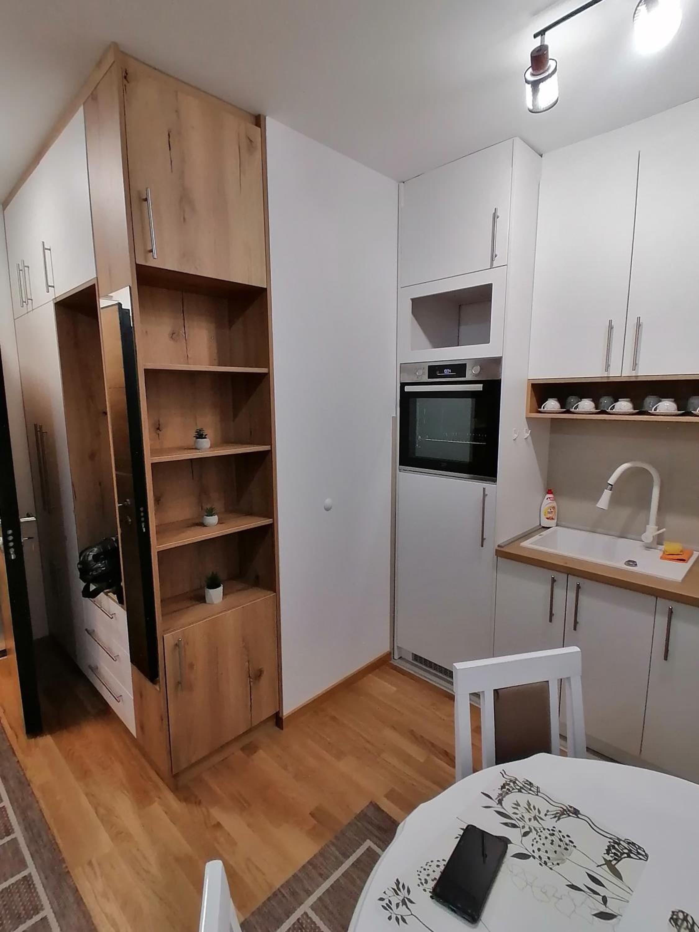 Milnik apartman