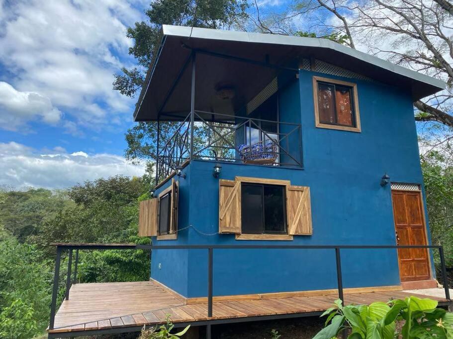 Casa de campo rodeada de naturaleza