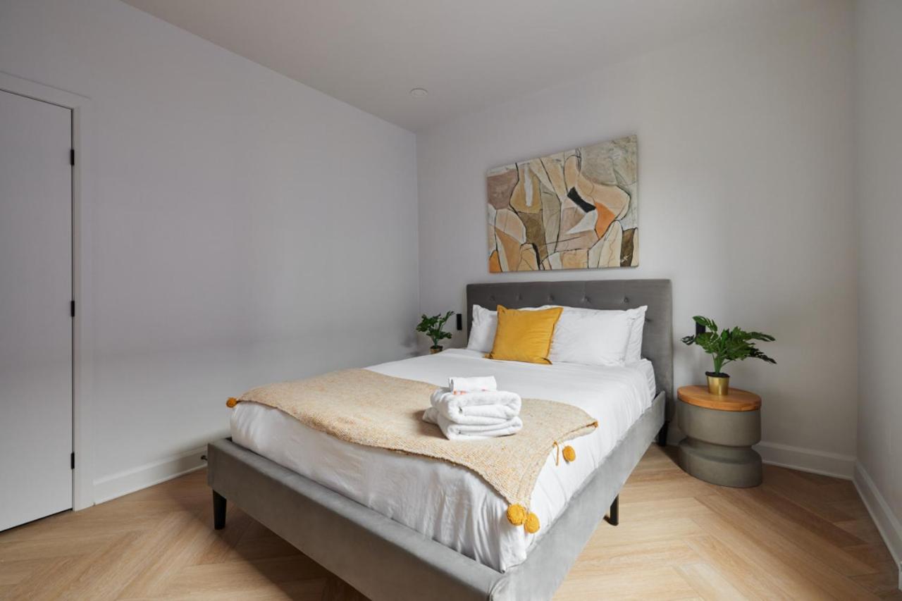 New and Cozy 3 bedroom in Le Plateau by Denstays