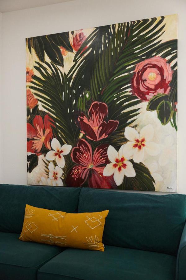 Spacious 2 bedroom apartment in Le Plateau by Denstays