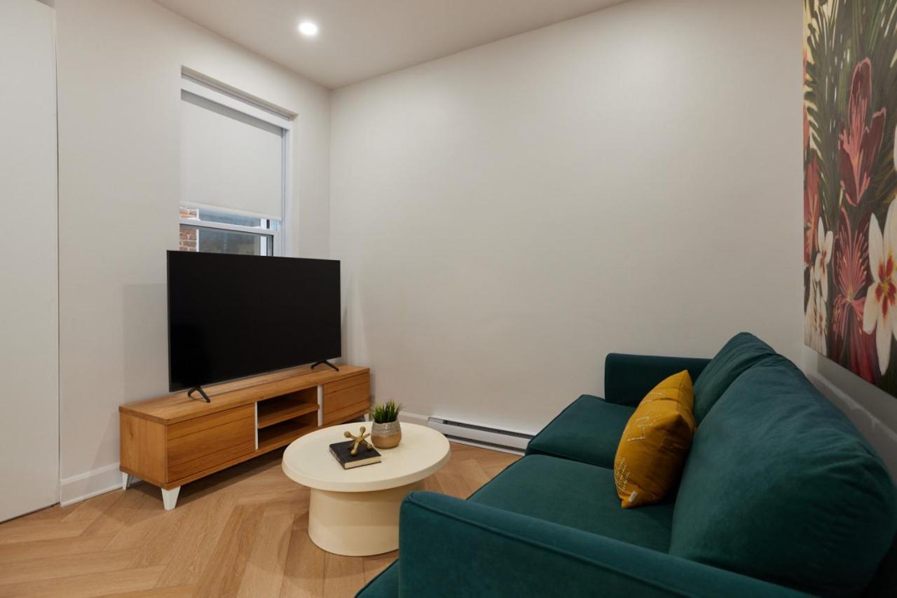 Spacious 2 bedroom apartment in Le Plateau by Denstays