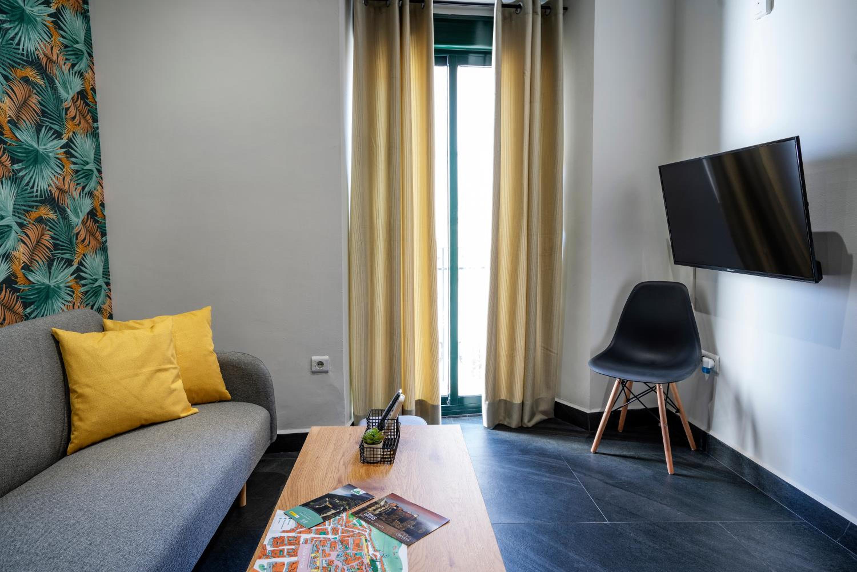 Apartamentos Turísticos Cáceres 