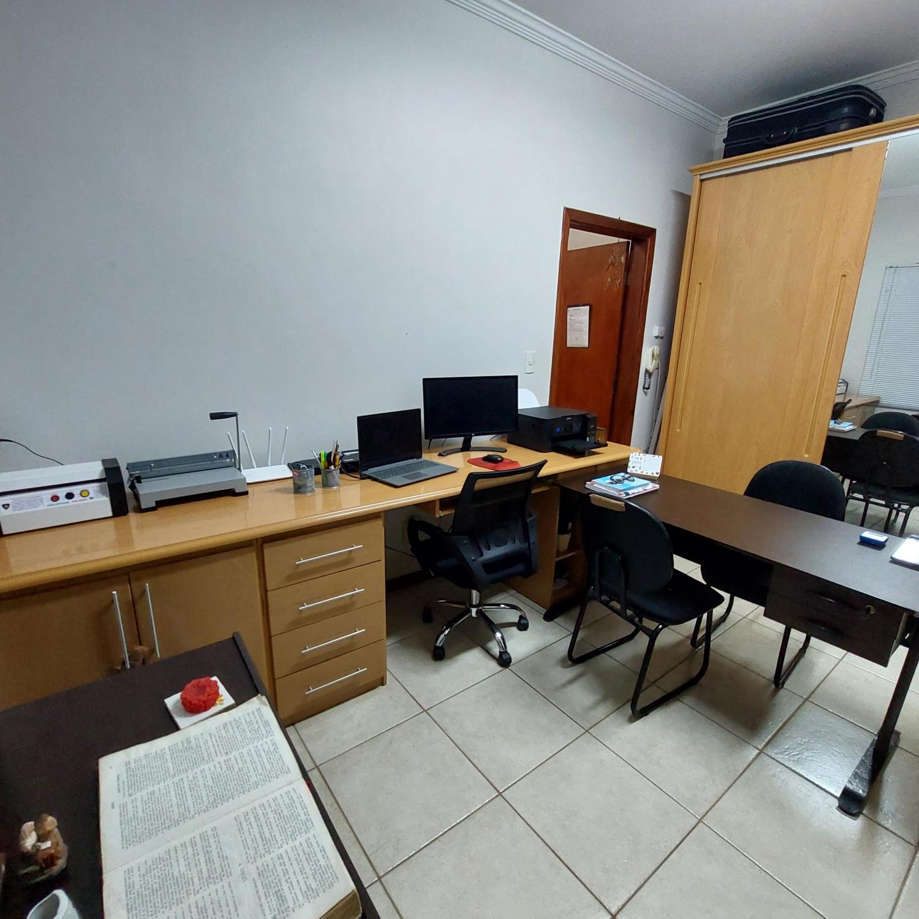 Photo 19