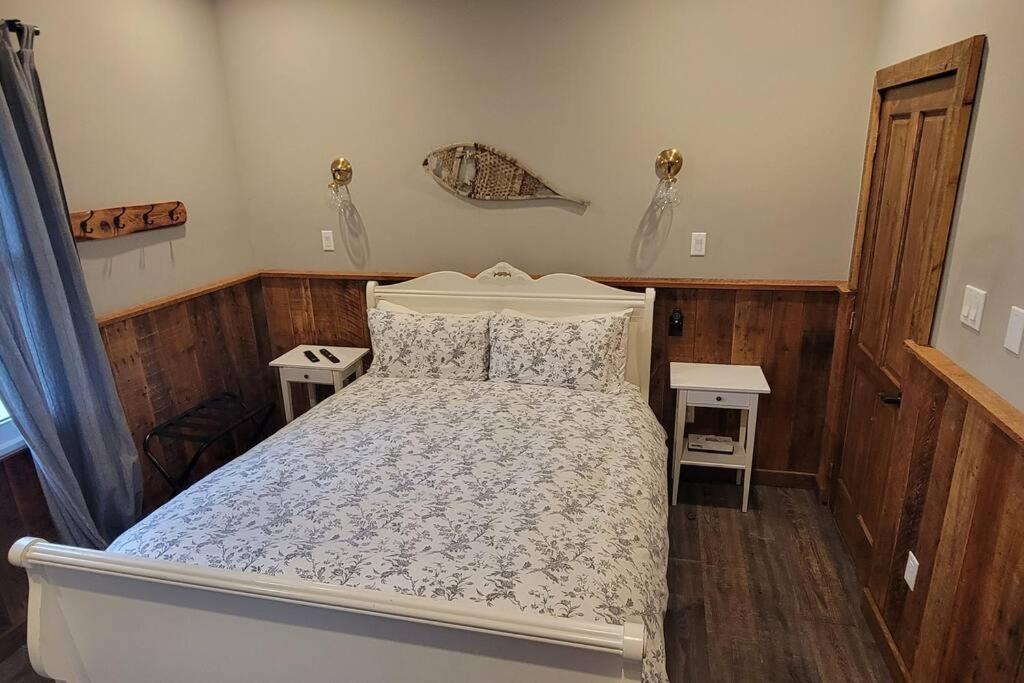 Domaine d'exception, bord de rivière, plage privée, spacieux chalet pour grande famille ou entre amis - activités, spa 10 places