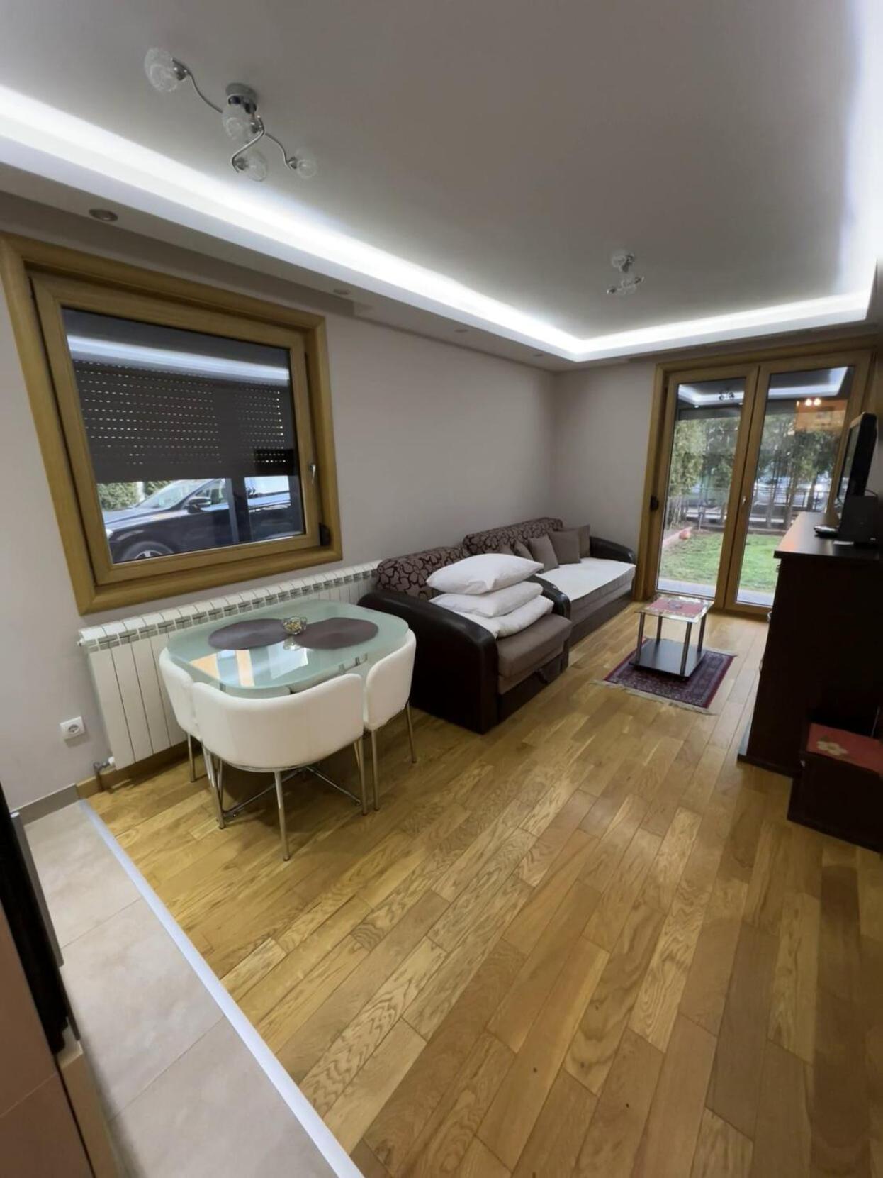 Apartmani Premija