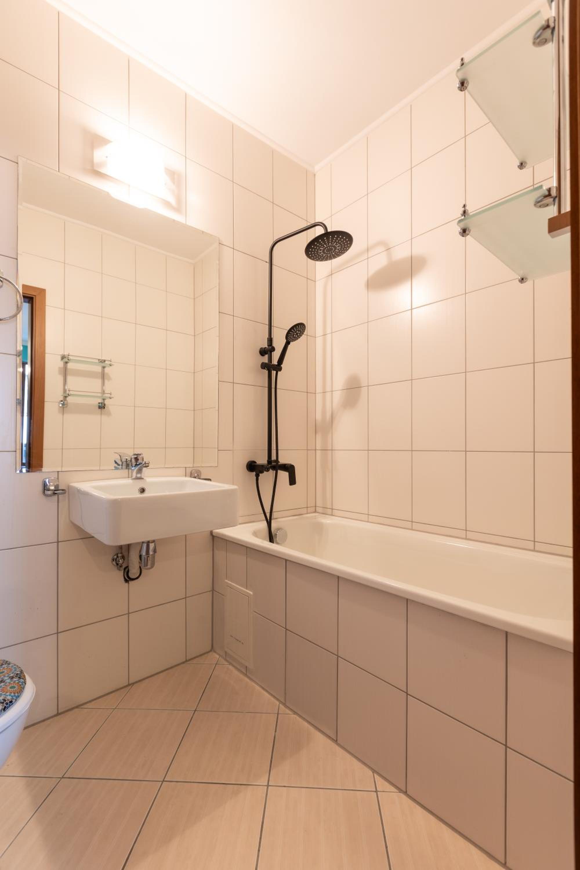 Cedar Lodge III 2 BDRM Flat B12