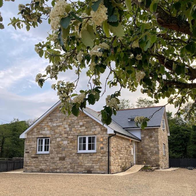 Wooler Vacations - Riverside View - Large, modern 4 bedroom house with hot tub - Property Image 1