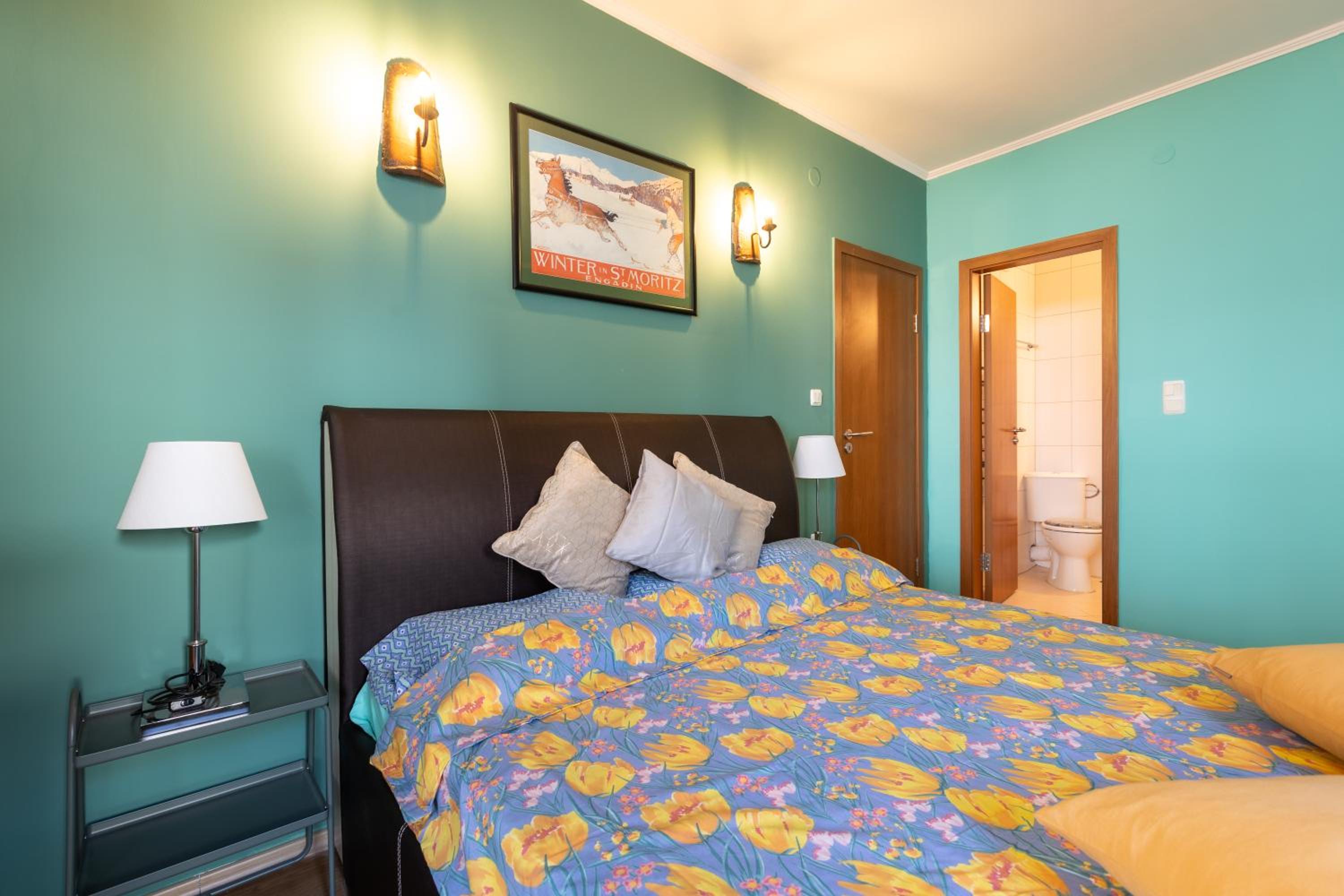 Cedar Lodge III 2 BDRM Flat B12