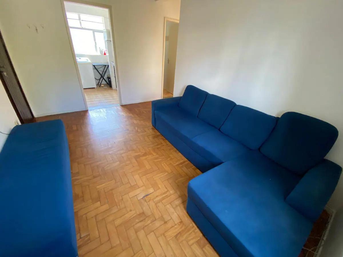Quarto espaçoso e silencioso