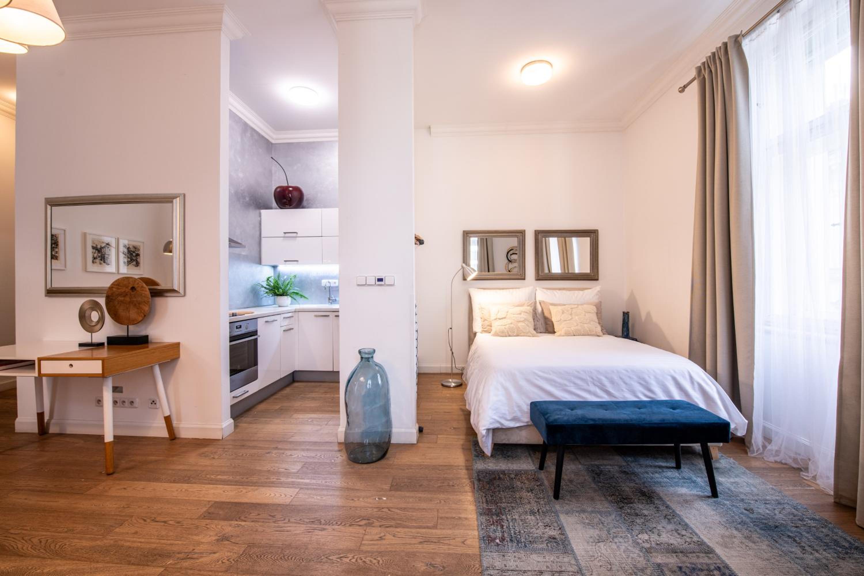 Modern Downtown APT - renovated, on ideal location