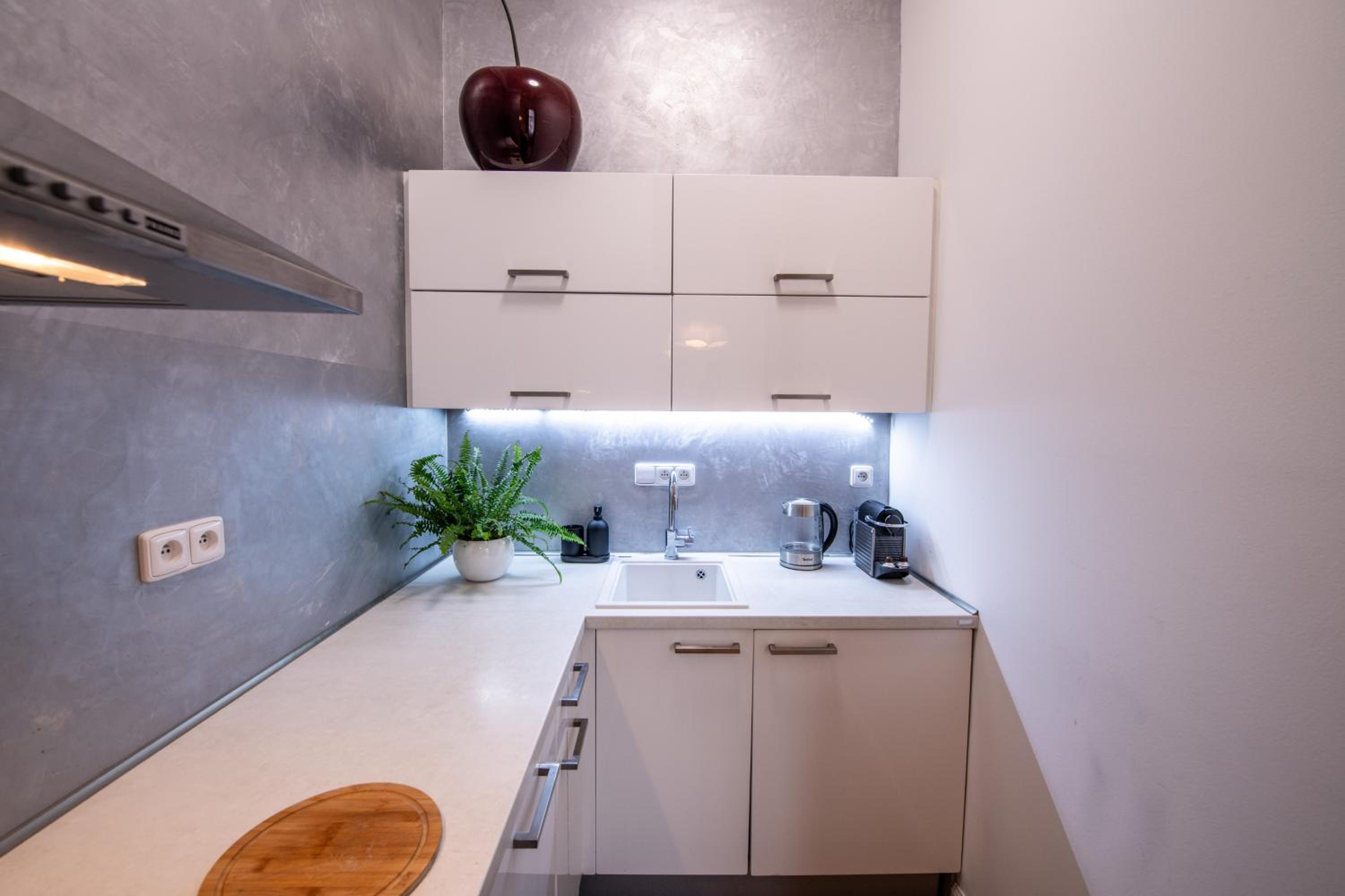 Modern Downtown APT - renovated, on ideal location