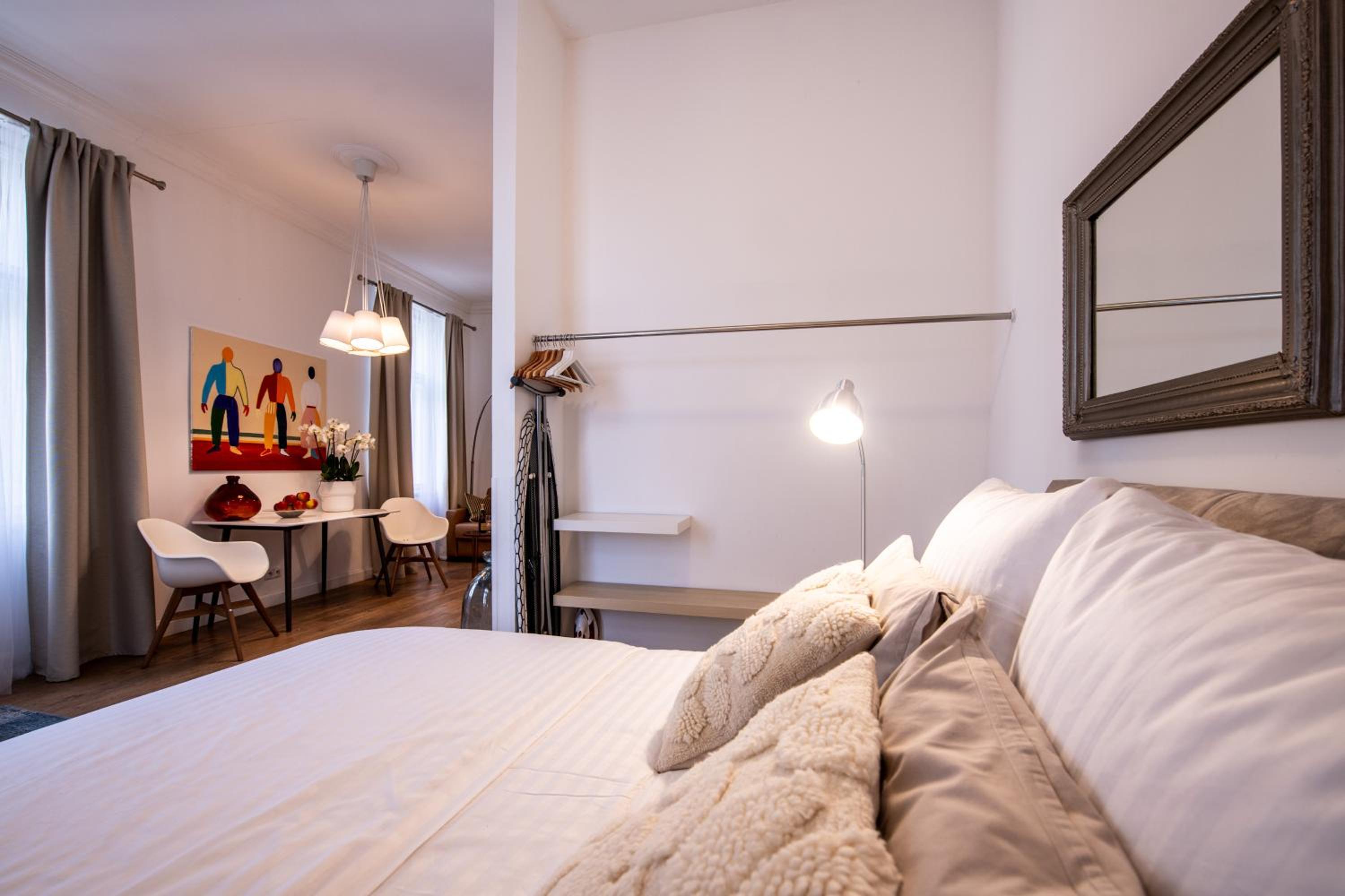 Modern Downtown APT - renovated, on ideal location
