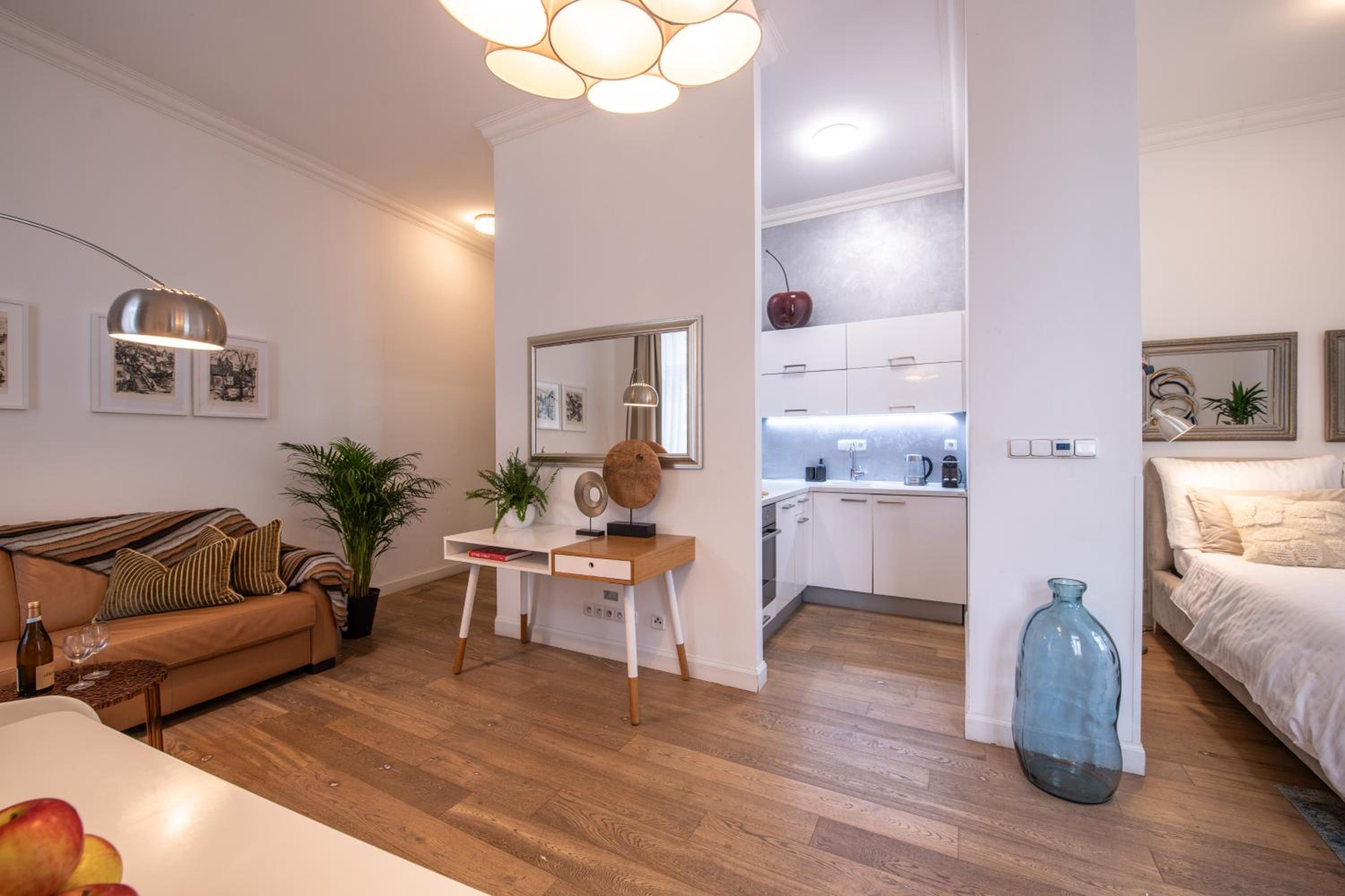 Modern Downtown APT - renovated, on ideal location
