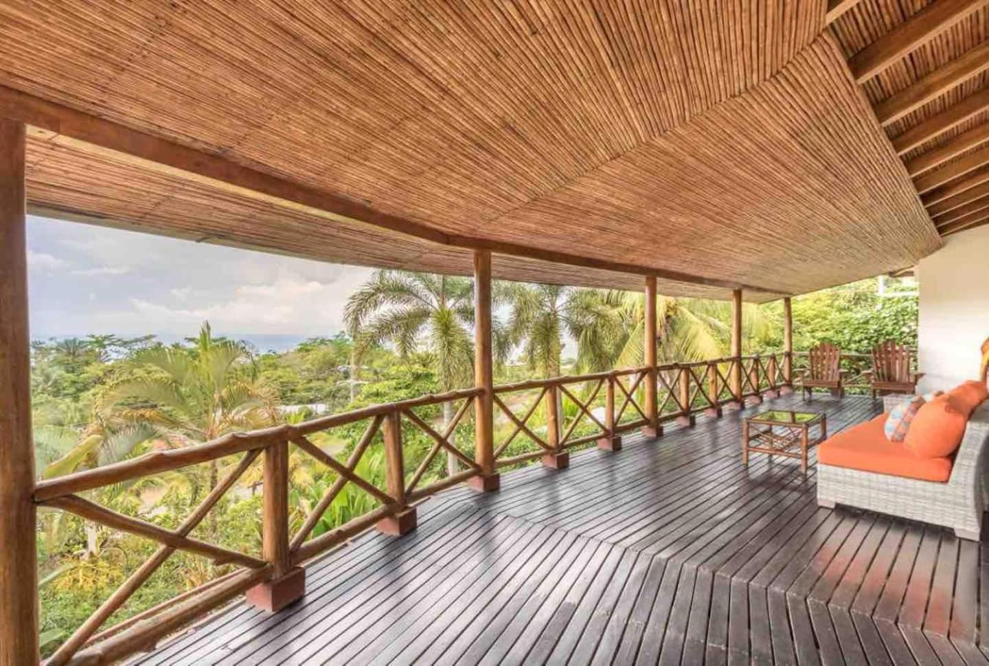 Villa In Jaco