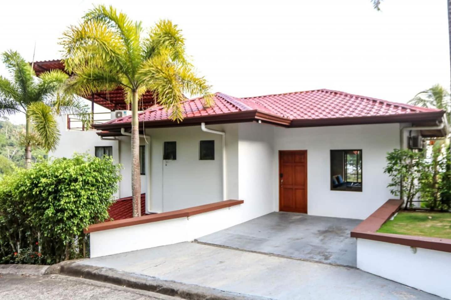 Villa In Jaco