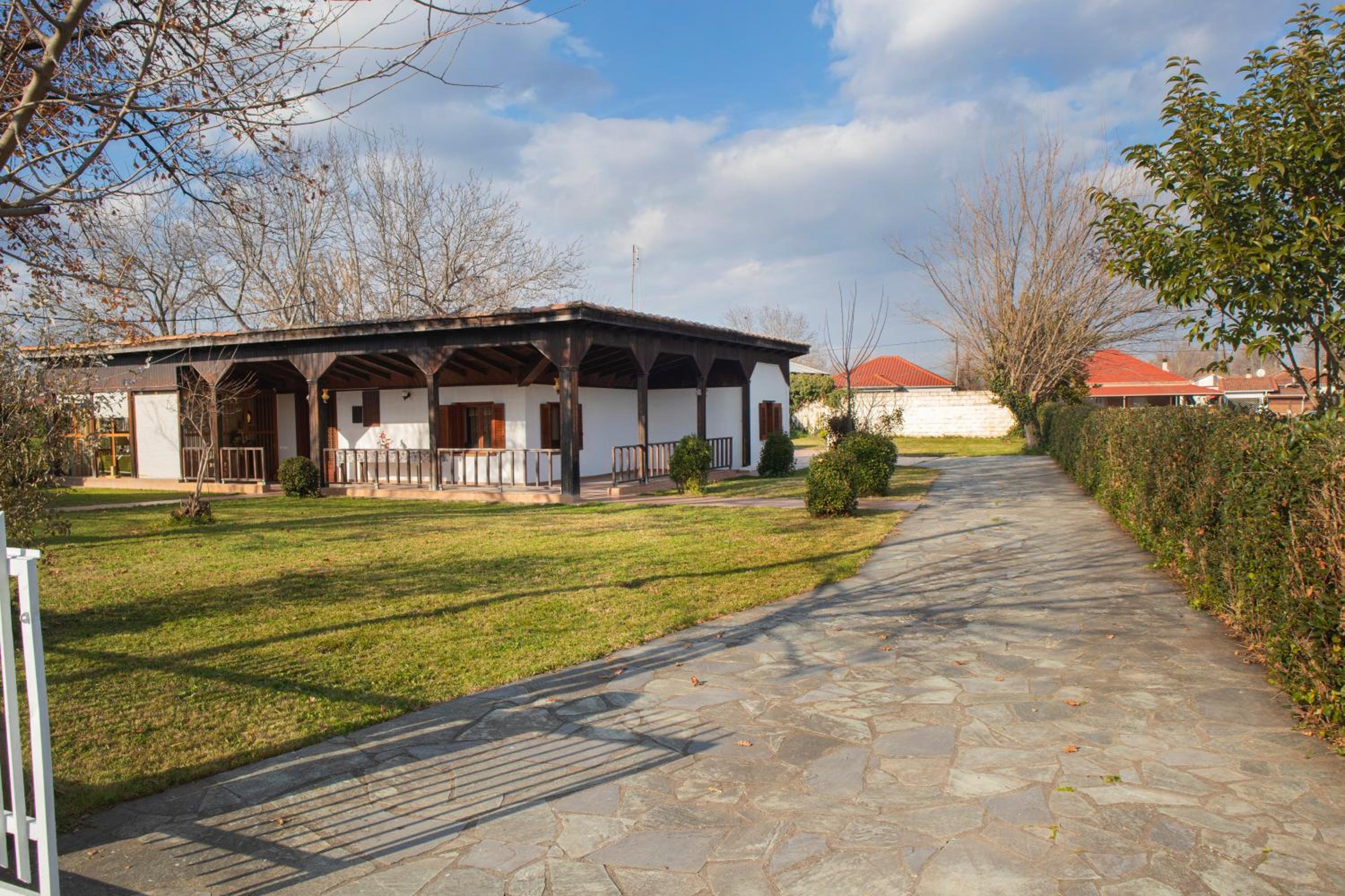 Mouria Country House view 3