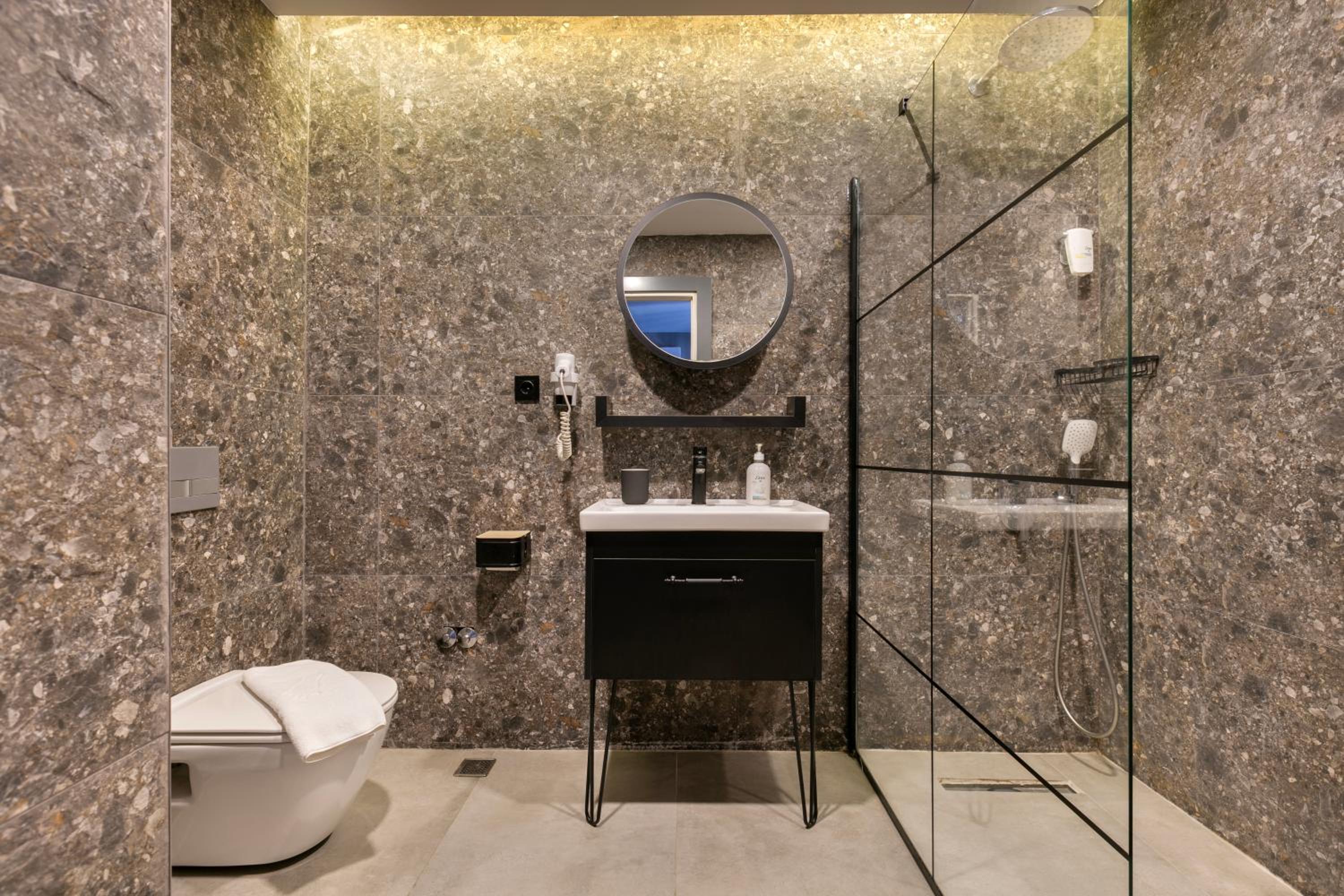 Azuu Boutique Hotel