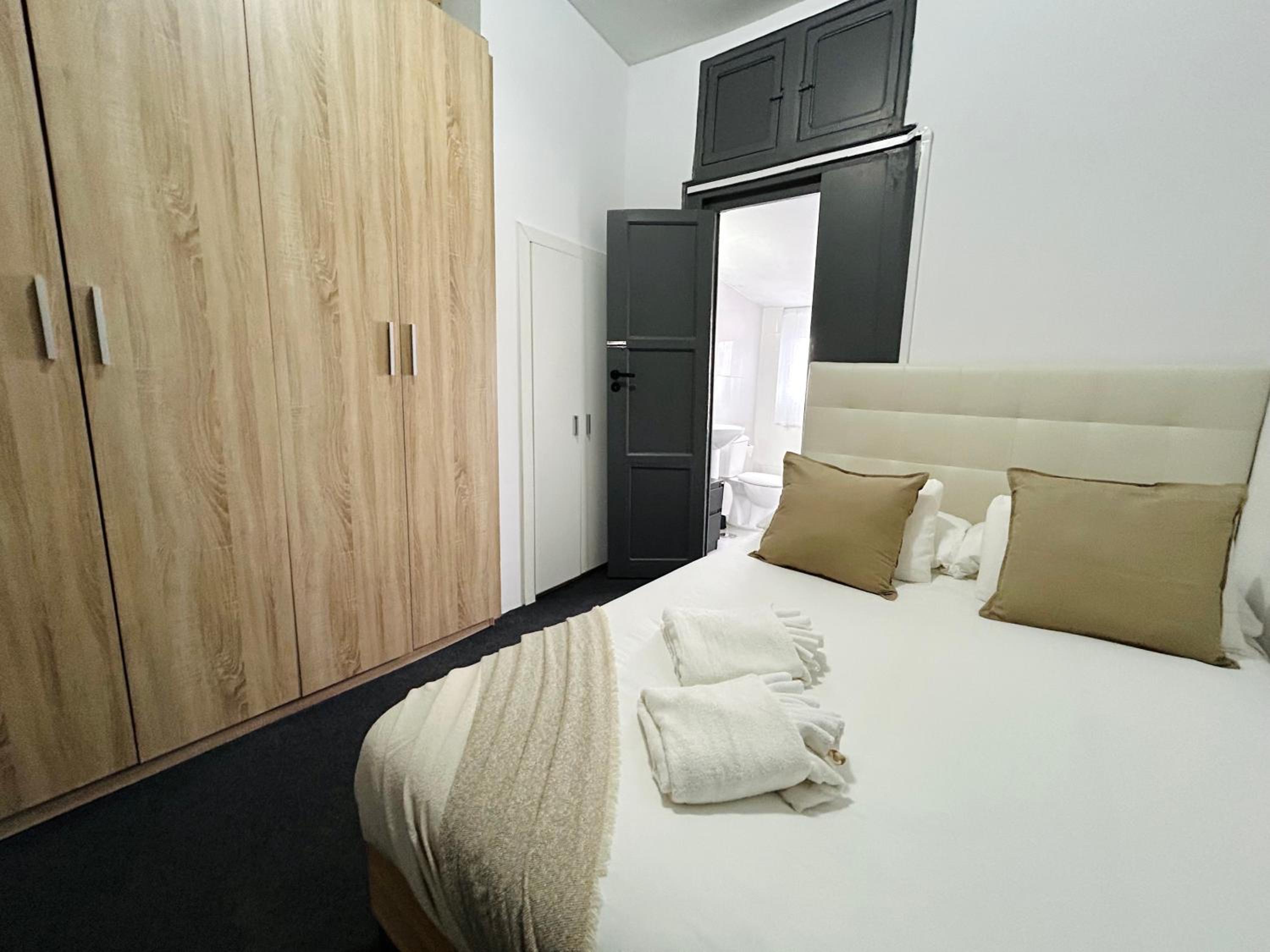 Low Cost Arroios Rooms view 5