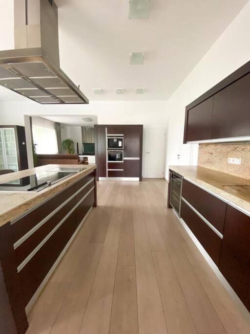 Great spacious villa near Prague