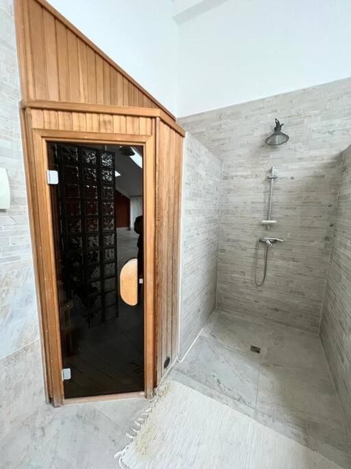 Great spacious villa near Prague