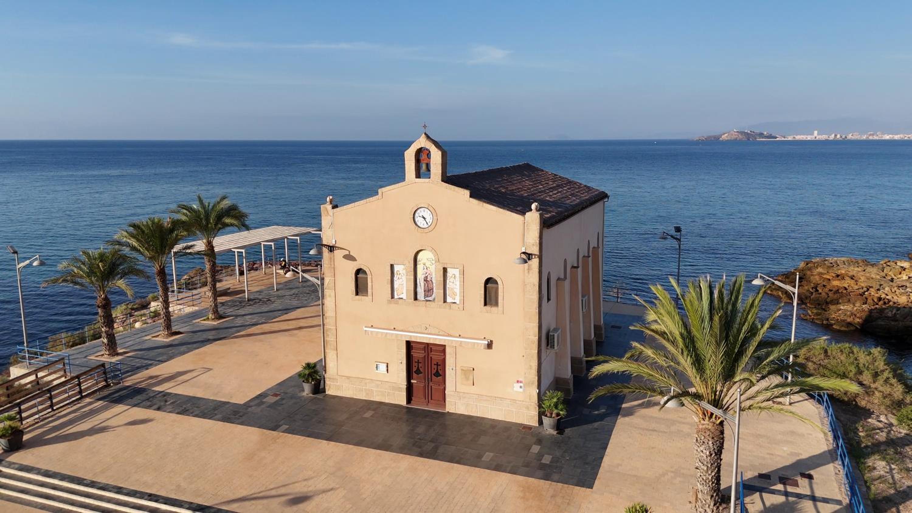 Apartamentos Calanegra con Piscina y Solárium en Puerto de Mazarrón Costa Cálida