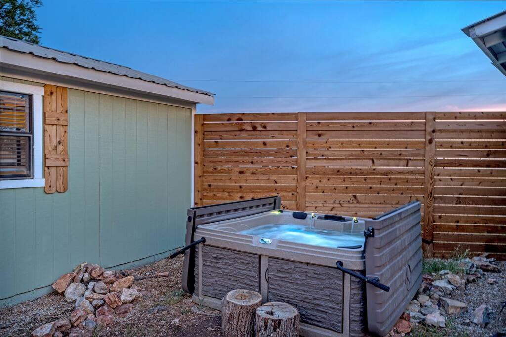 Das Grun Haus With Private Hot Tub view 2