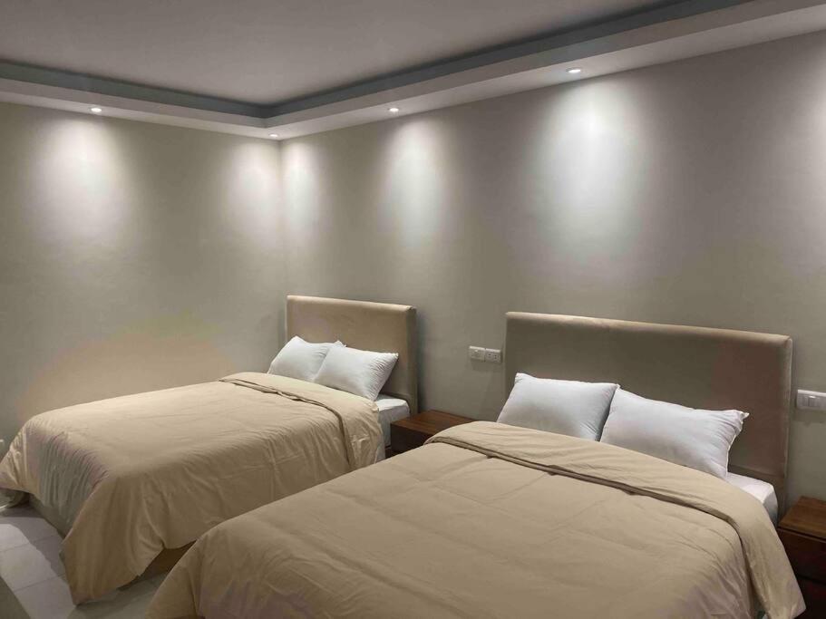 Chic 1-BR Retreat in Giza Center view 3