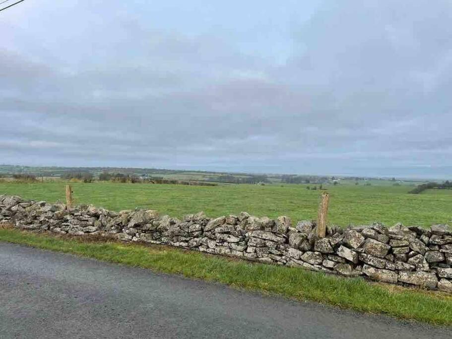 Modern 3 bed country cottage view 5