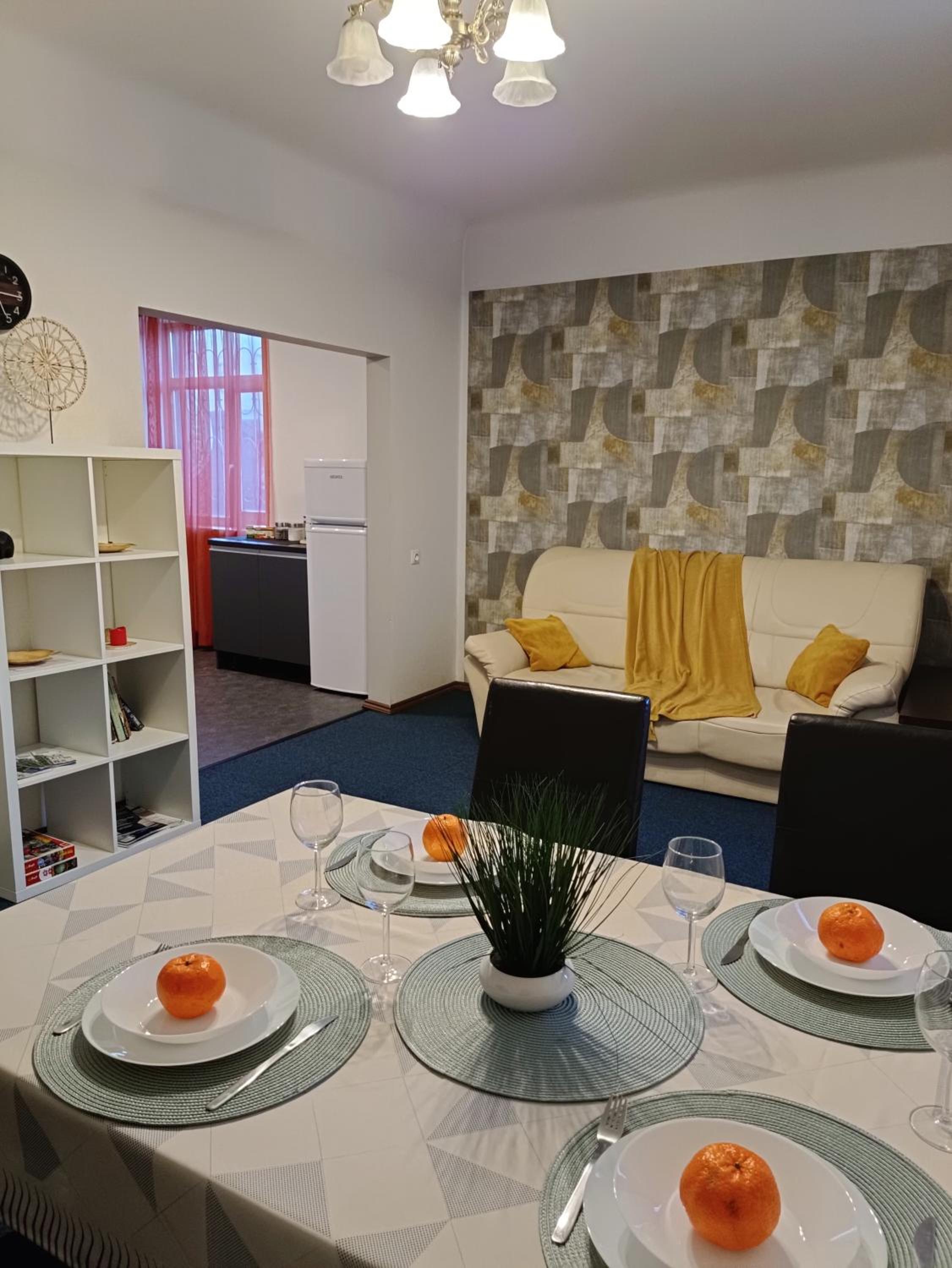 Ideally located Two bedrooms Apartment - Family&Friends City Stay