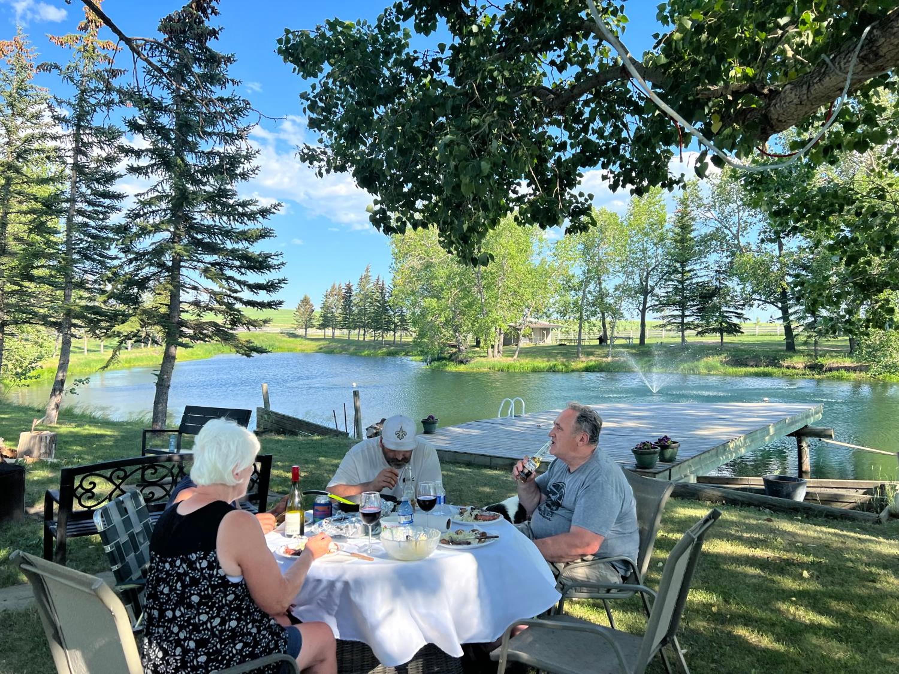 Rolling Hills Country Resort Bed and Breakfast