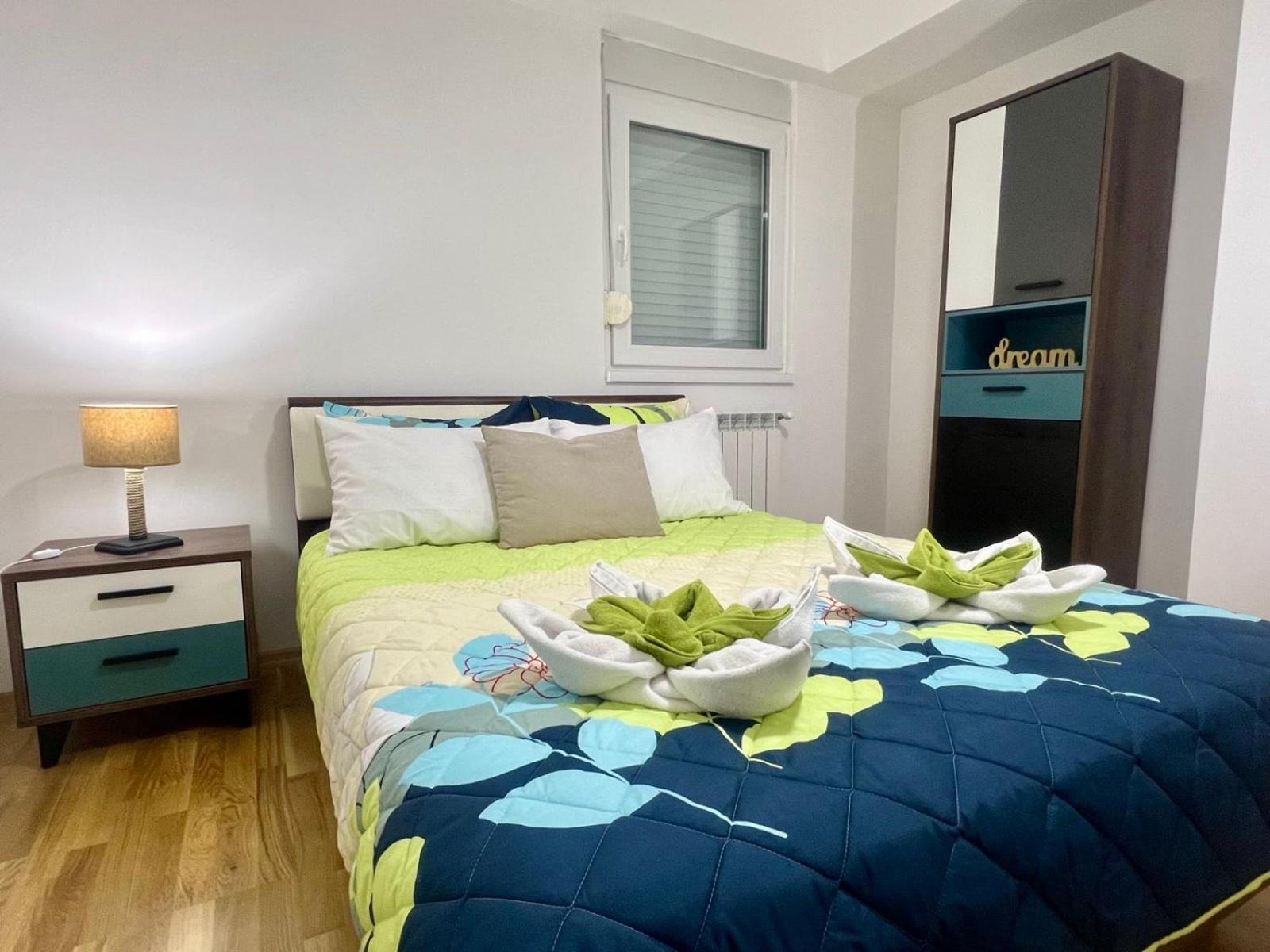 Green Apartment