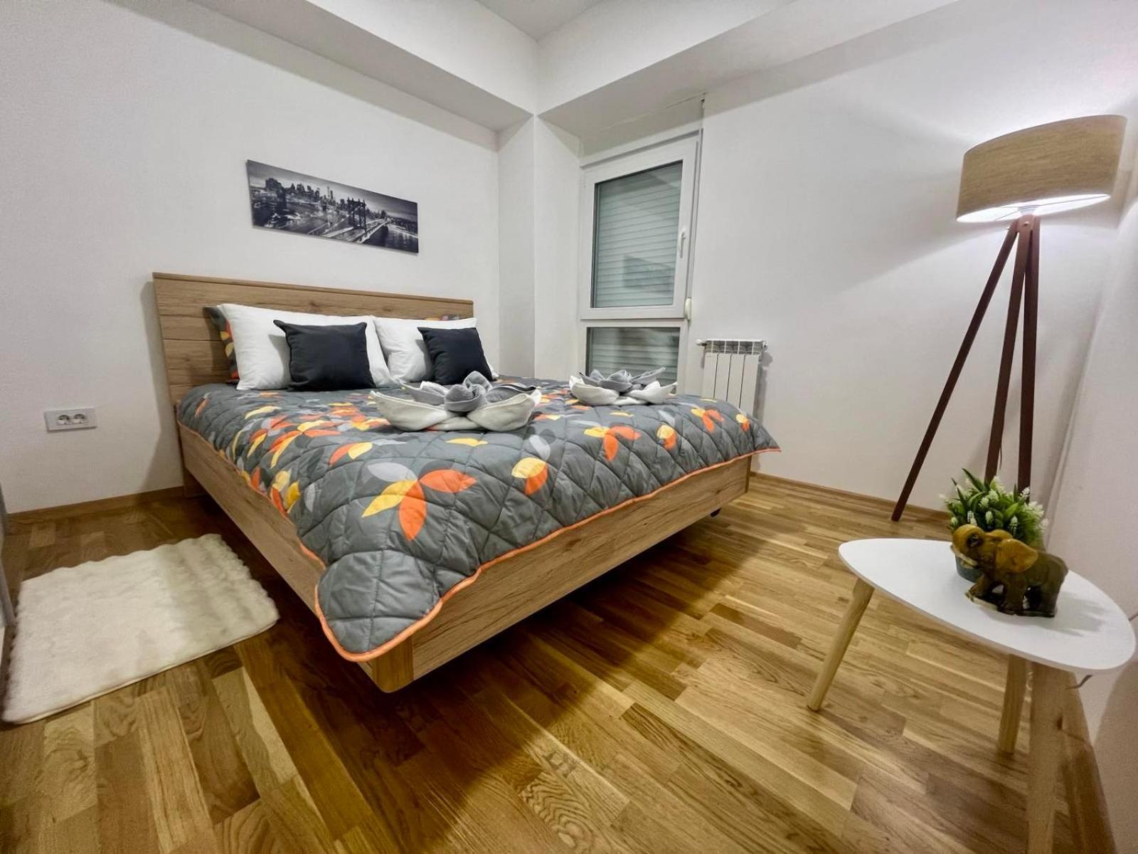 Green Apartment