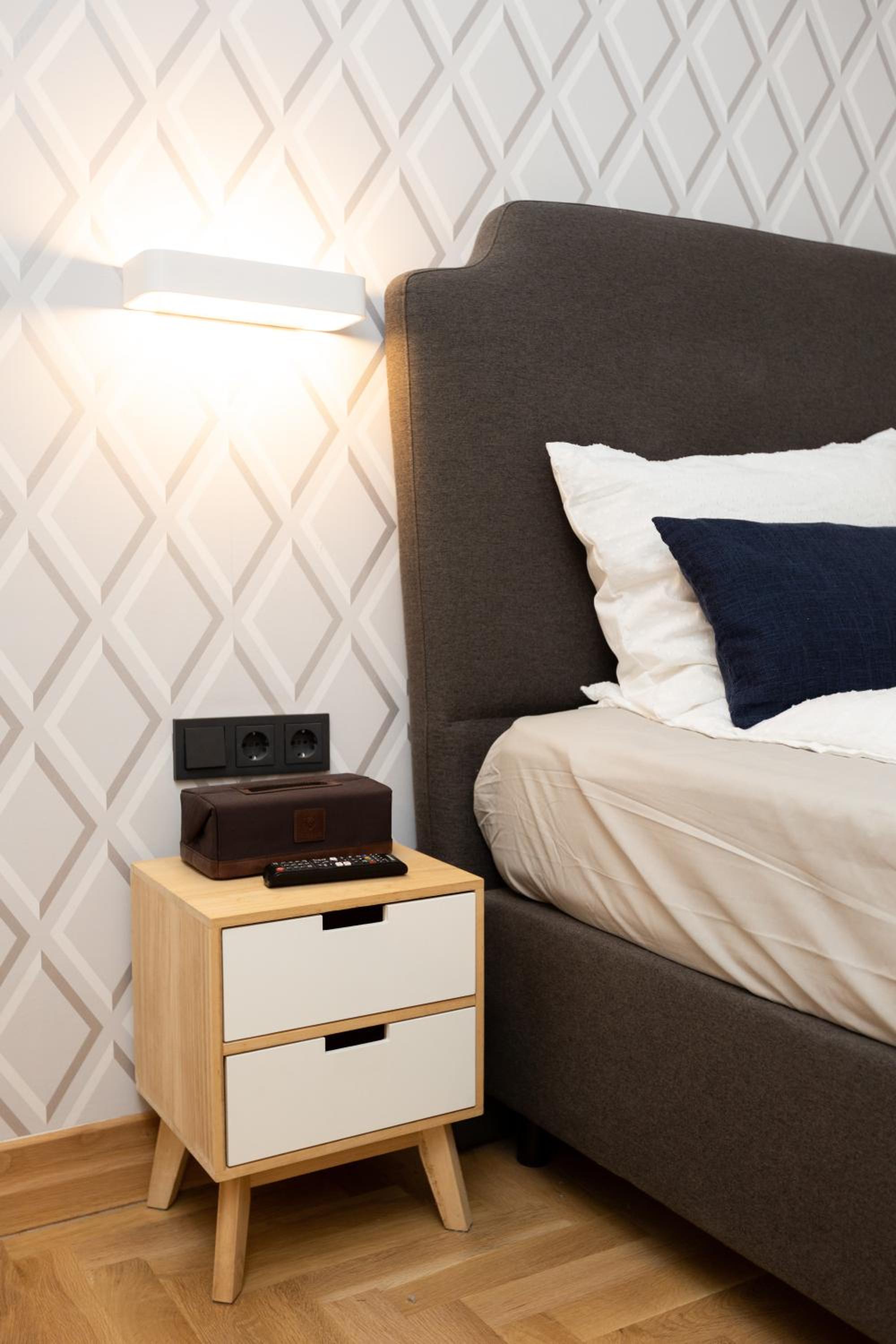Luxury rooms 12-1