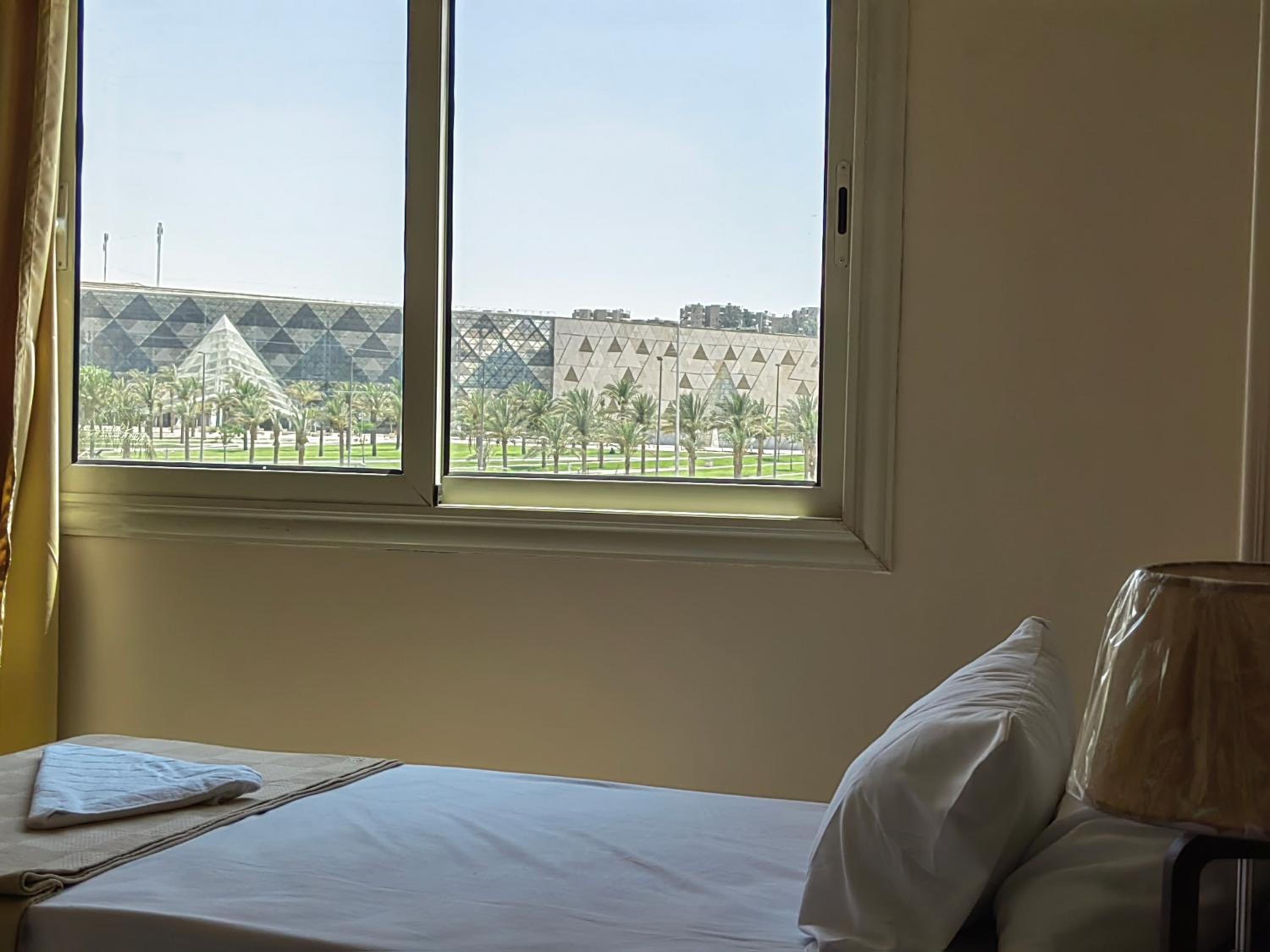 Grand Egyptian Museum View inn