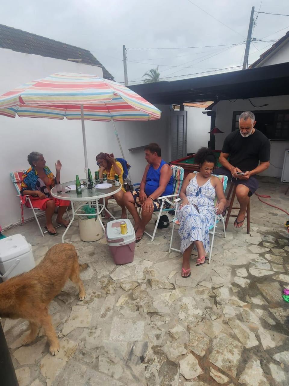 Praia Piscina Bilhar Churrasqueira