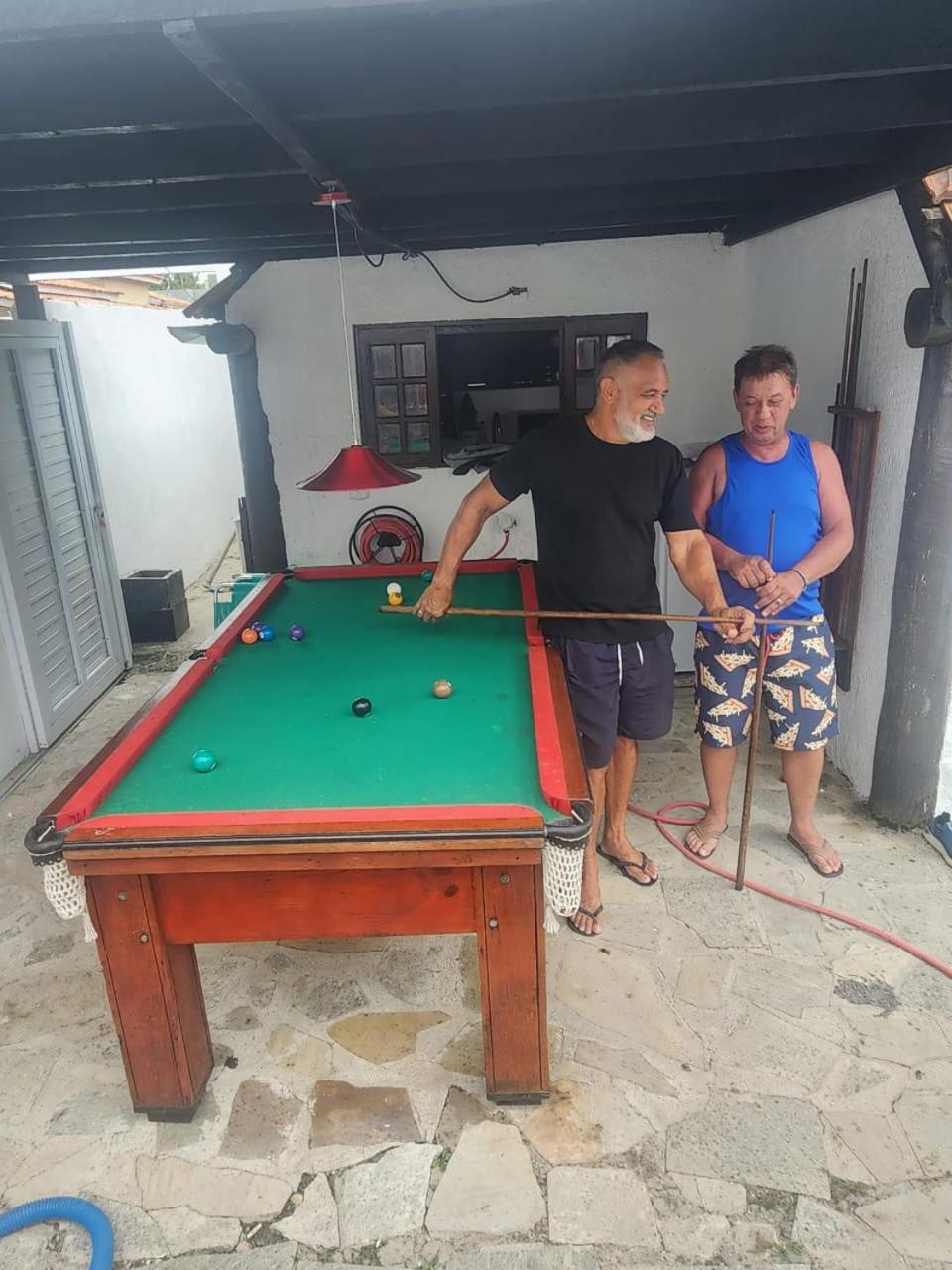 Praia Piscina Bilhar Churrasqueira