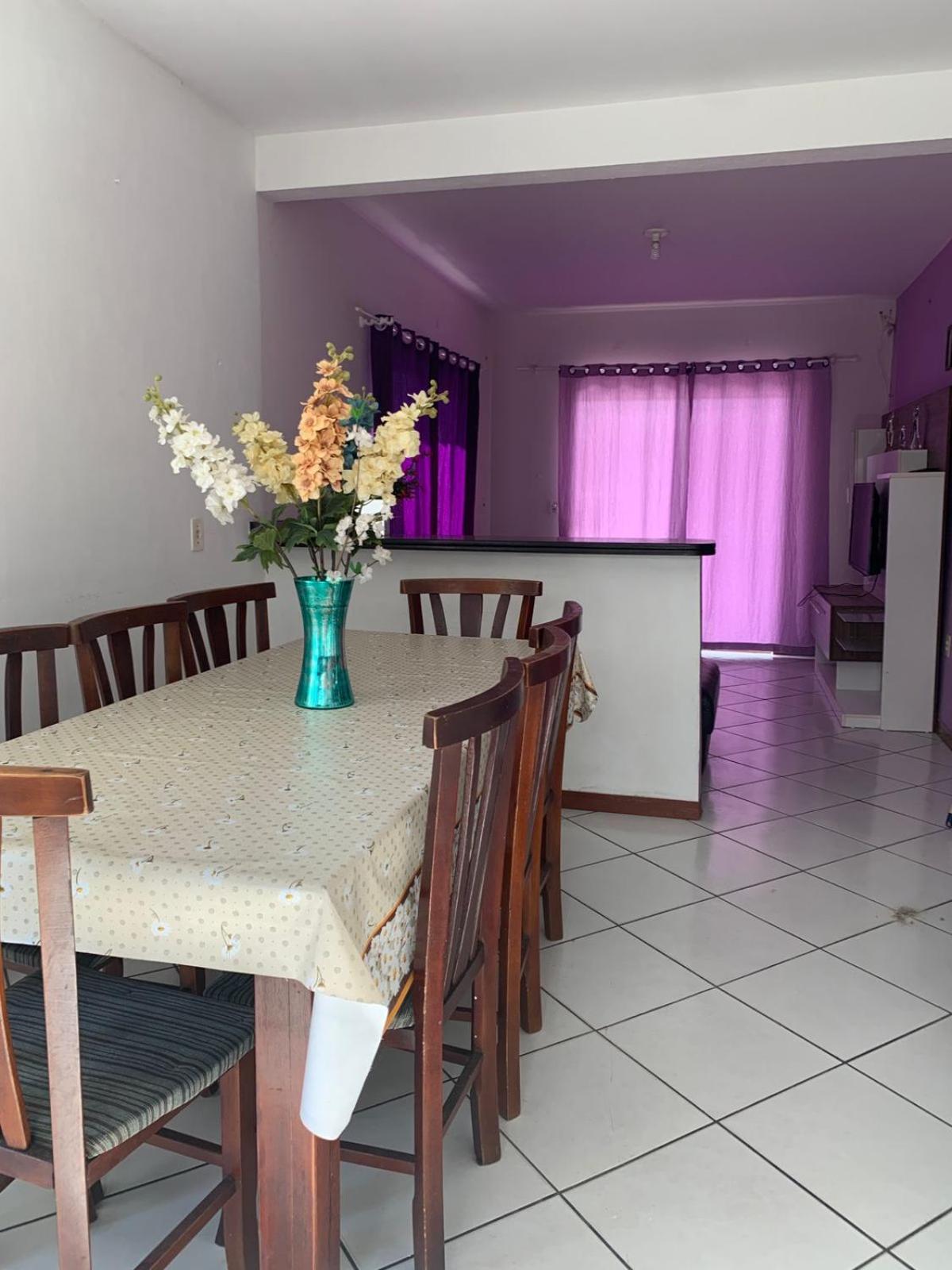 Casa flor 3 quartos