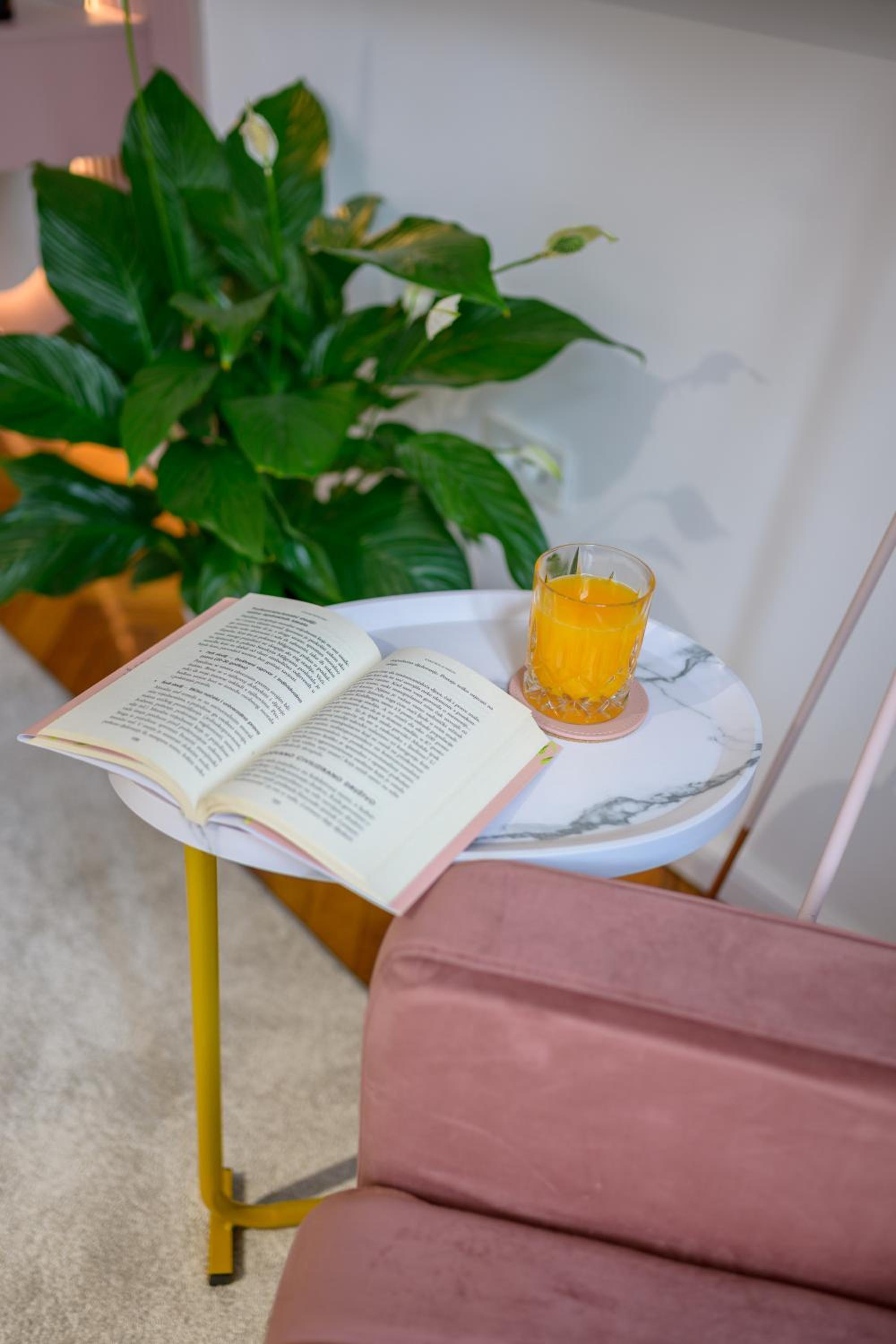 Crown Apartments en Zagreb — lounge