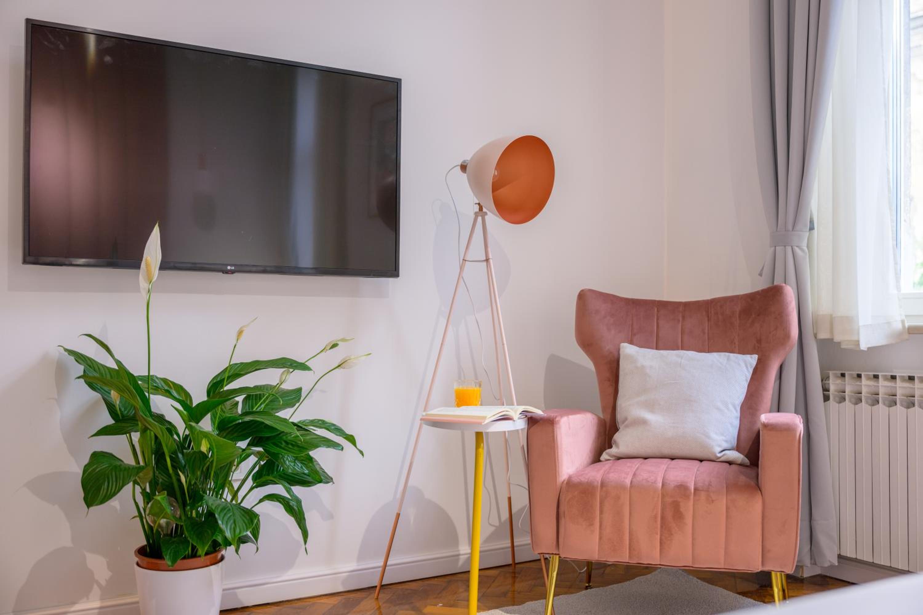 Crown Apartments en Zagreb — lounge