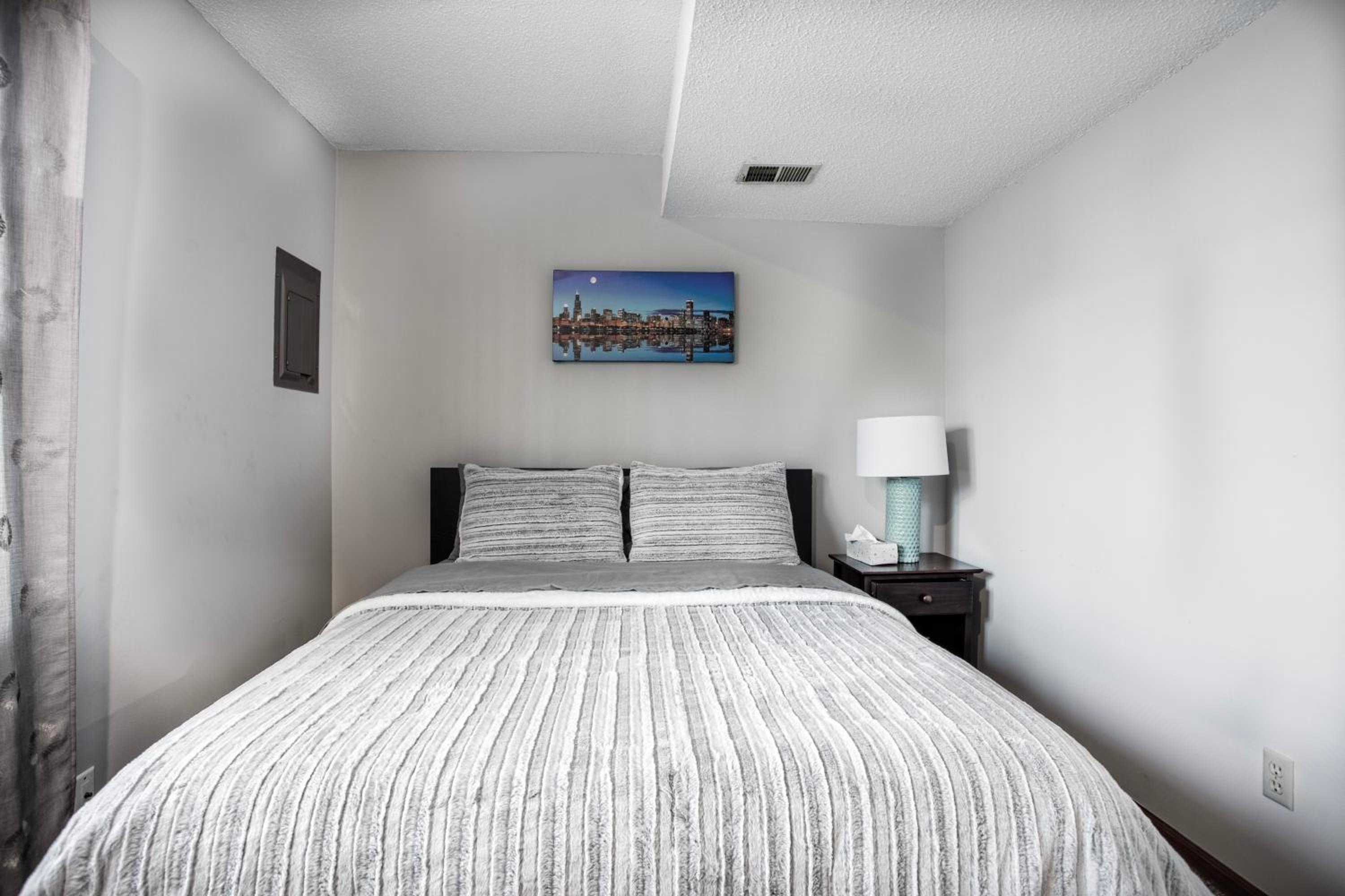 Beautiful and Cozy Olathe Home. - Property Image 23