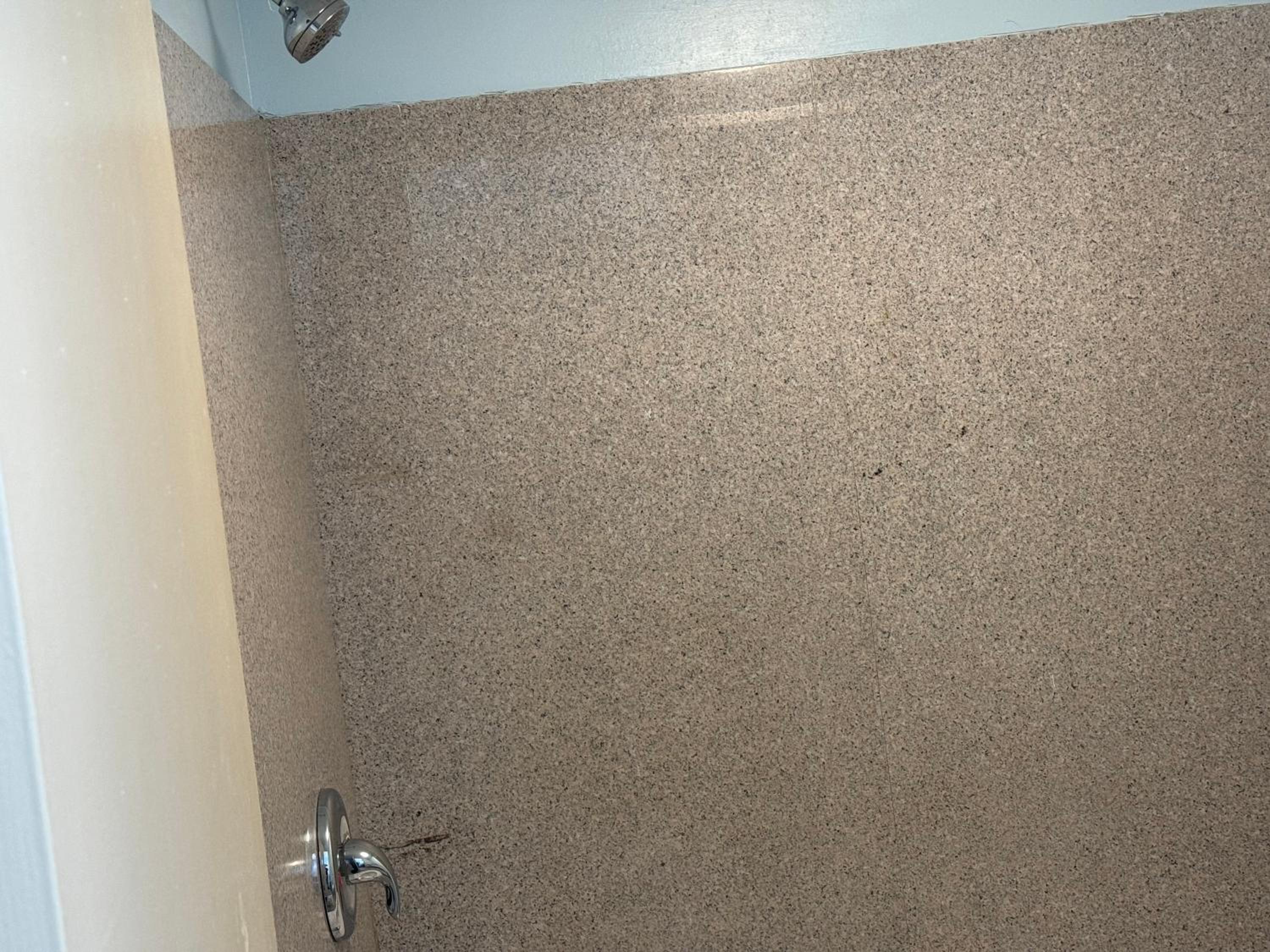 Danville Vacations - Red Carpet Inn  Suites - Danville - Property Image 5